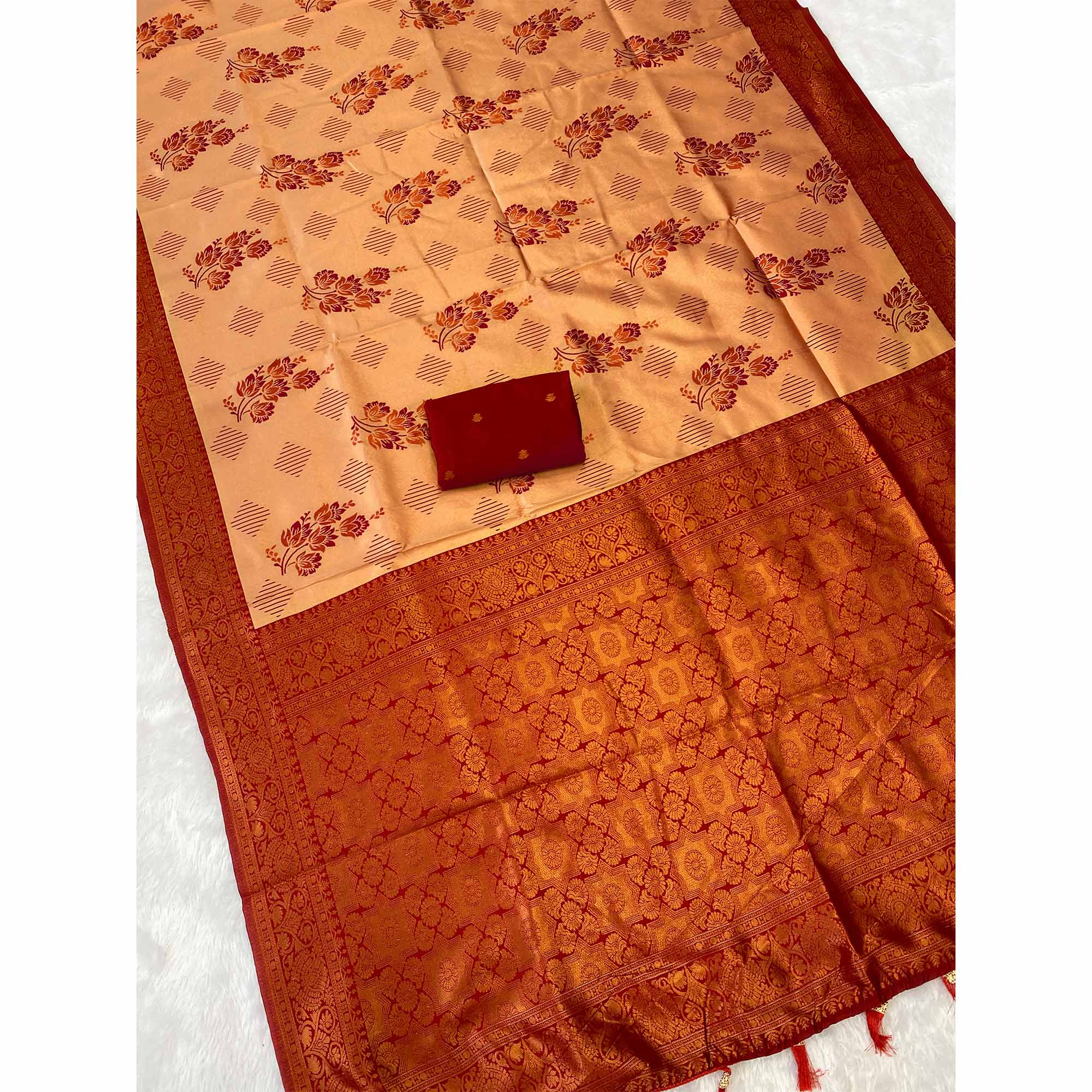 Designer Chikoo Banarasi Silk Saree with Traditional Zari Weaving - Image 4