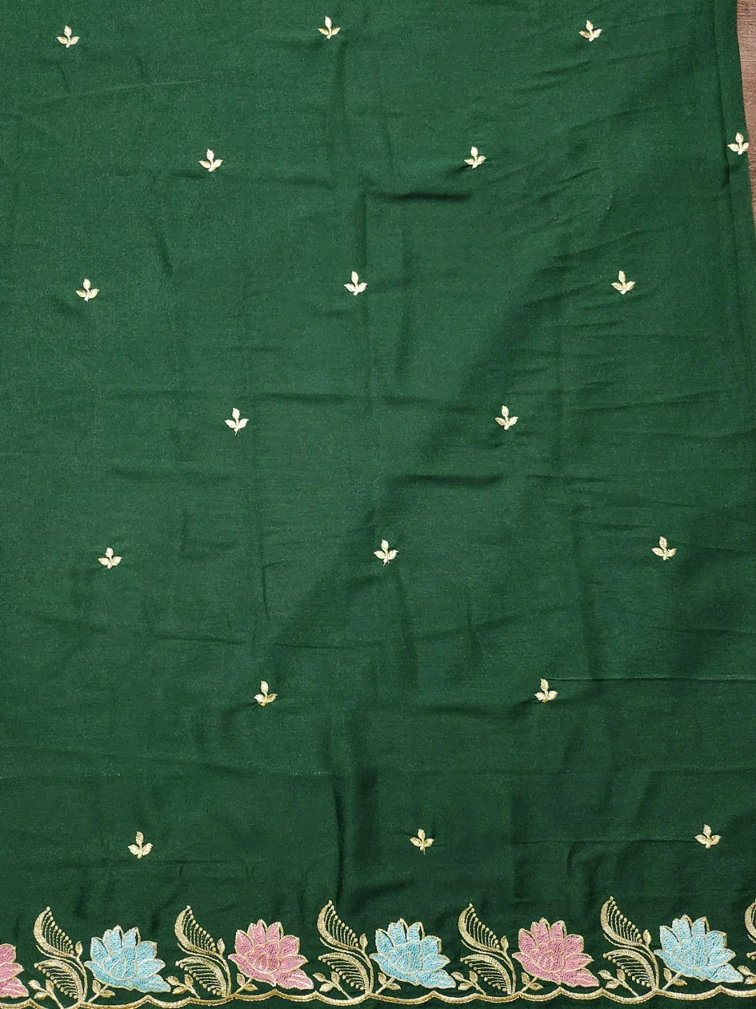Designer Green Tussar Silk Saree with Premium Floral Embroidered Border Work - Image 2