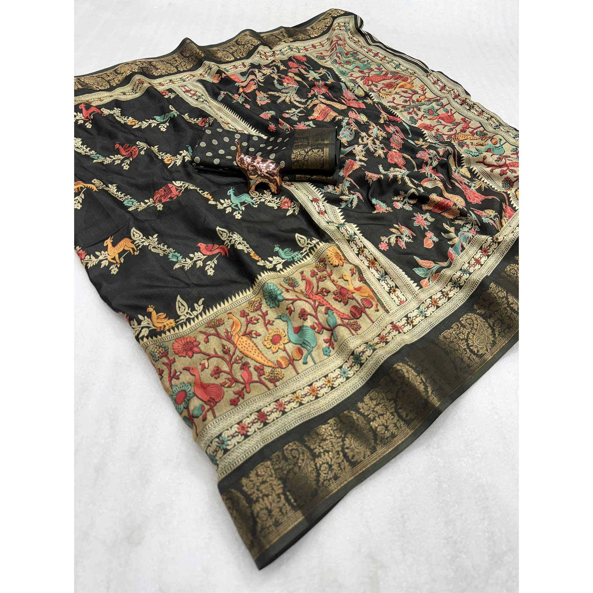 Designer Mehendi Green Dola Silk Saree Featuring Intricate Floral Zari Weaving - Image 3