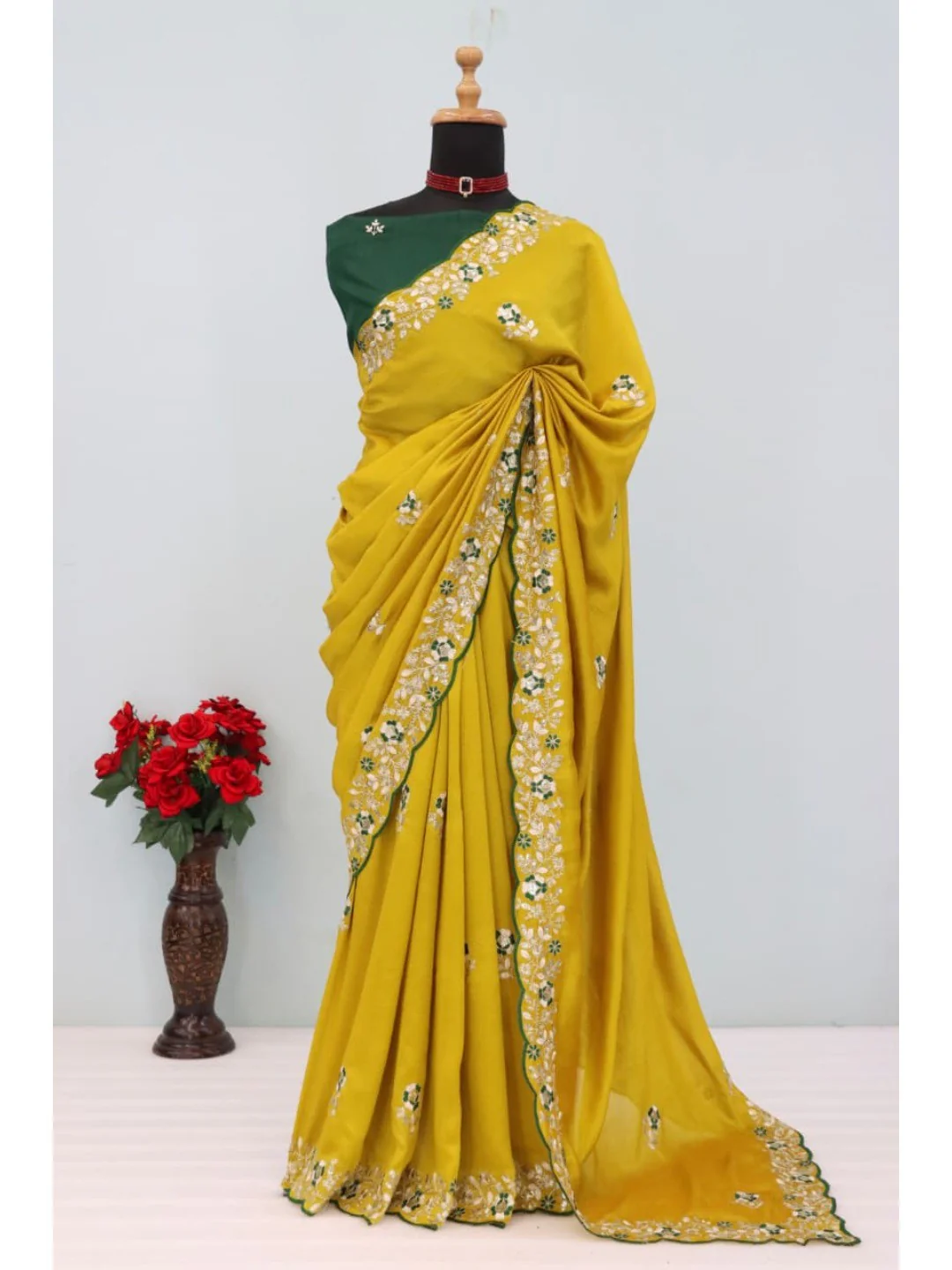 Designer Mustard Vichitra Silk Saree with Artistic Embroidered Border for Timeless Ethnic Elegance - Image 2