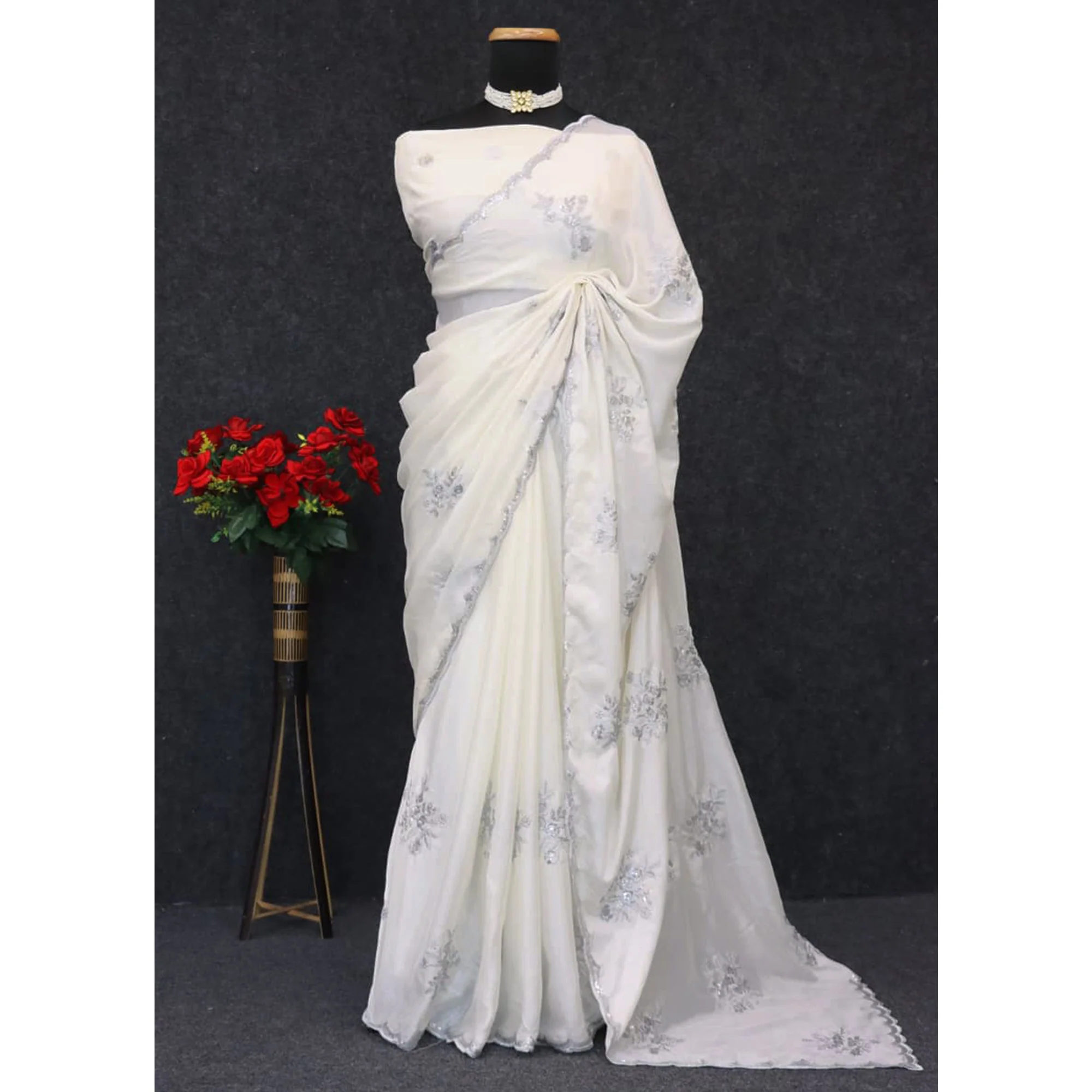Designer Off White Pure Chinon Saree Highlighted with Elegant Sequins Embroidery - Image 8