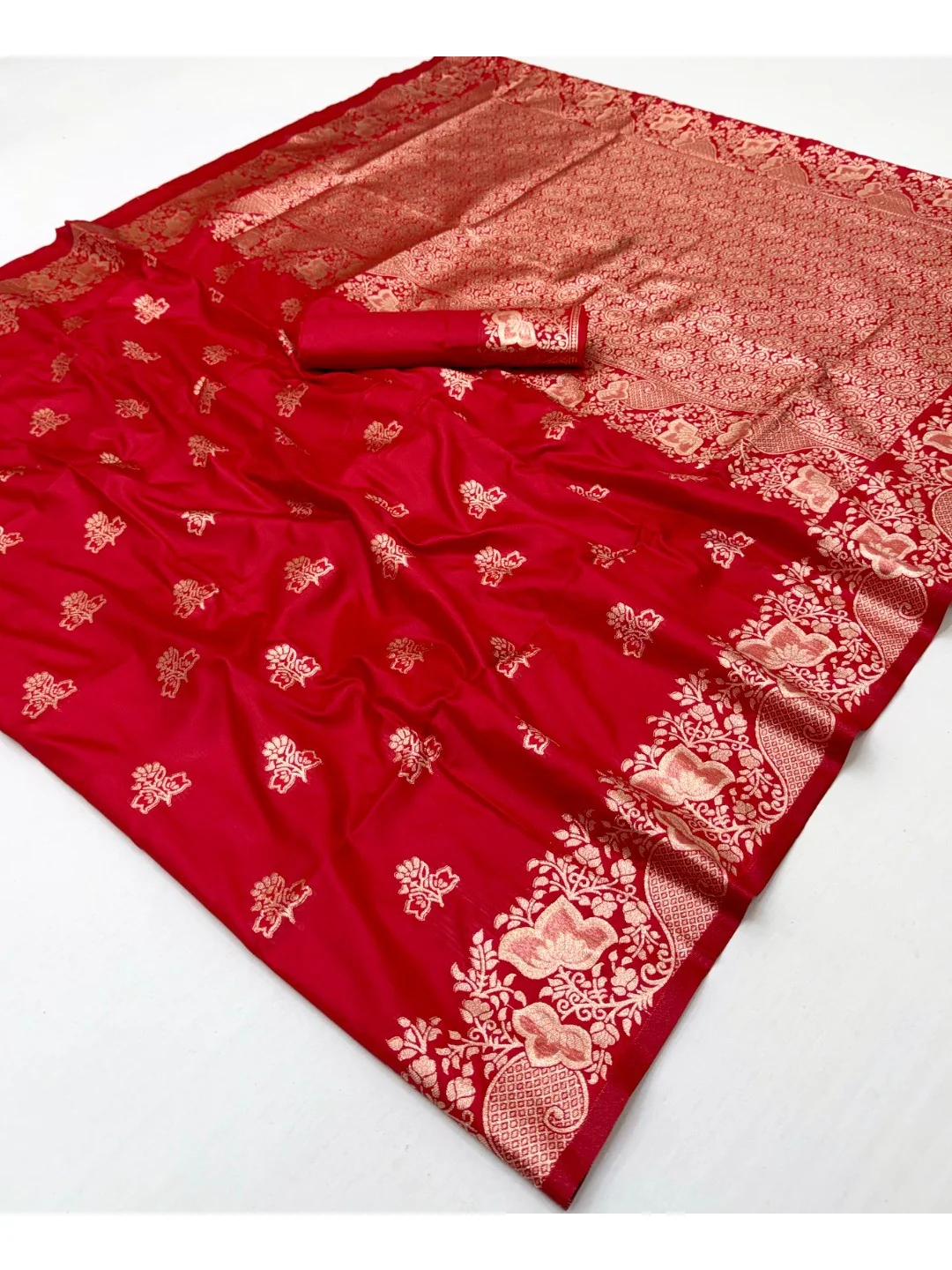 Designer Red Floral Art Silk Saree Featuring Intricate Zari Weaving Work - Image 3