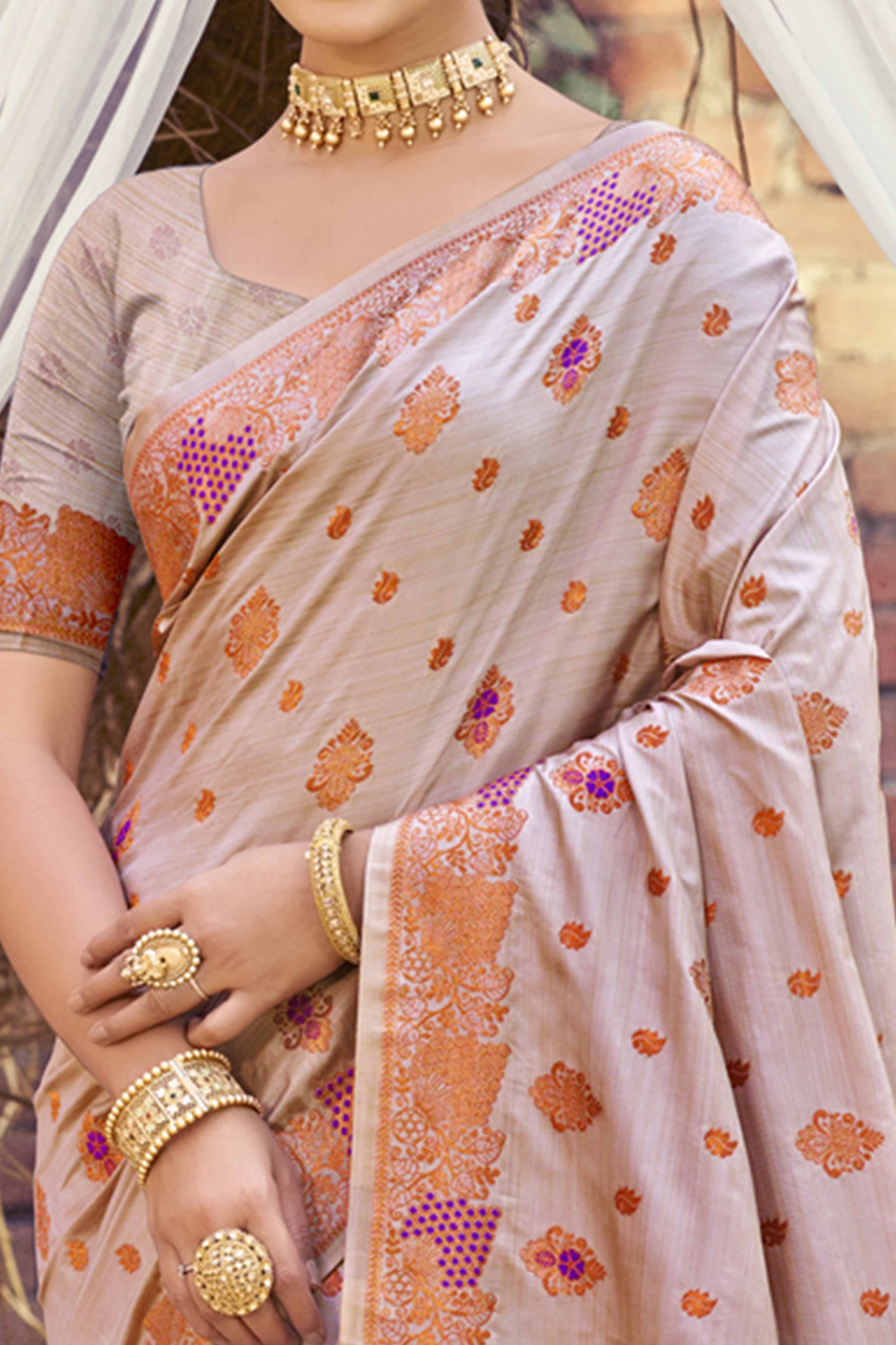Dusty Grey Banarasi Silk Saree Adorned With Woven Zari Floral Motifs - Image 2