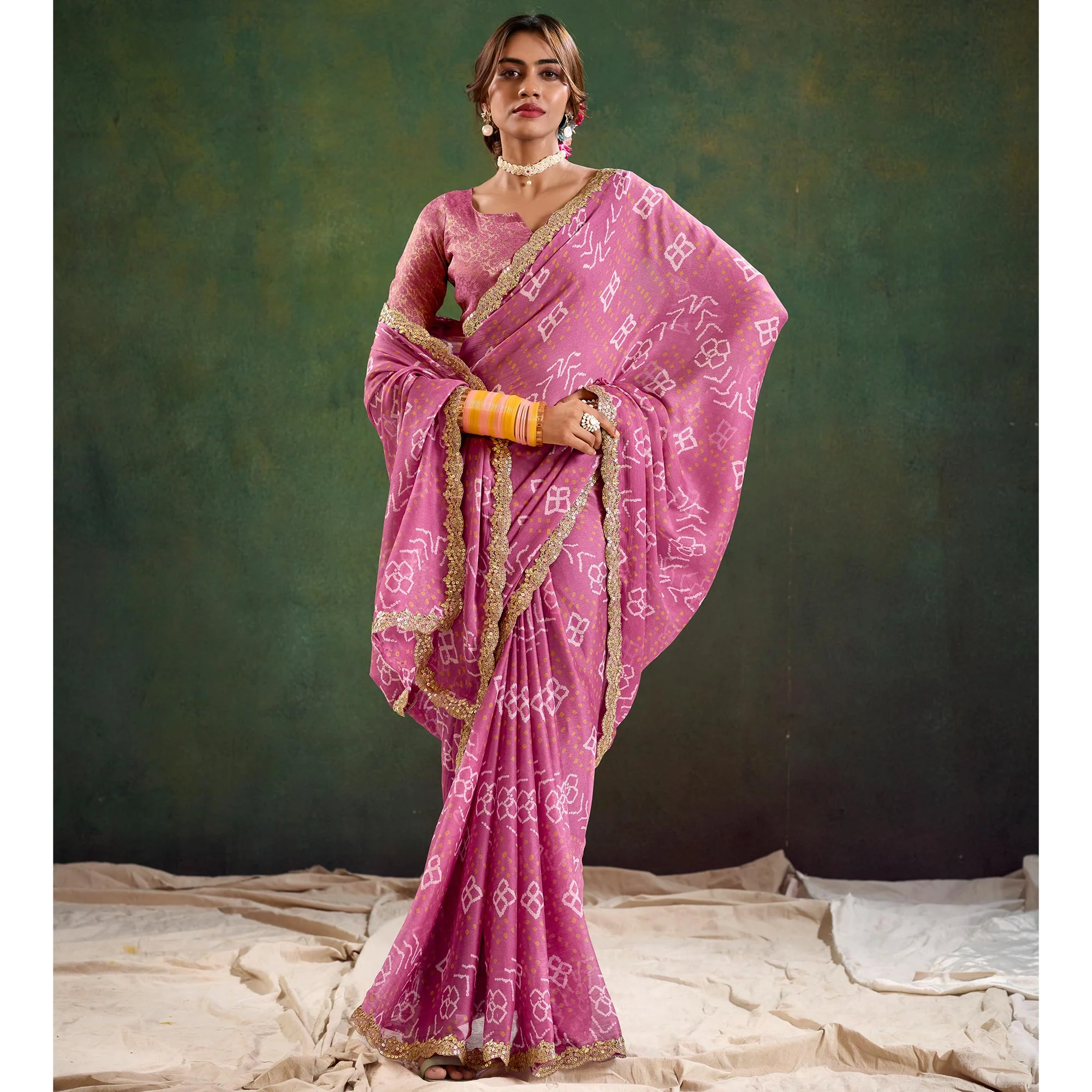 Dusty Magenta Printed Chiffon Saree With Sequins Border - Image 4