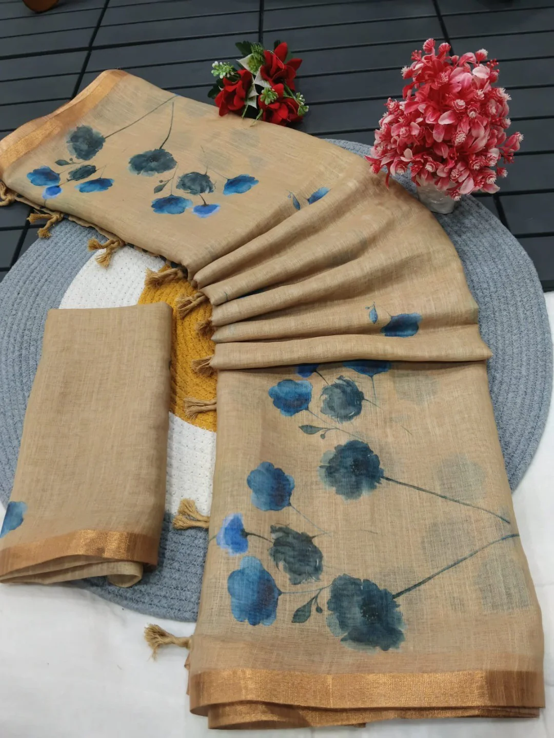 Elegant Beige Linen Saree with Blue Floral Print and Golden Border - Image 3