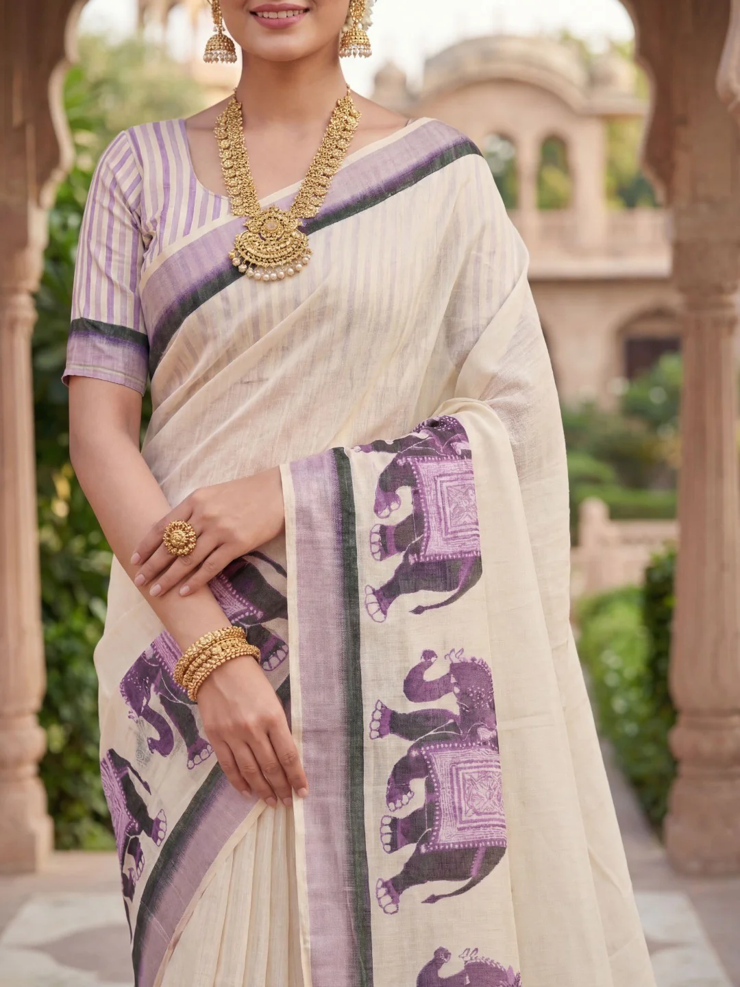 Elegant Cream Linen Saree with Traditional Elephant Print - Image 3