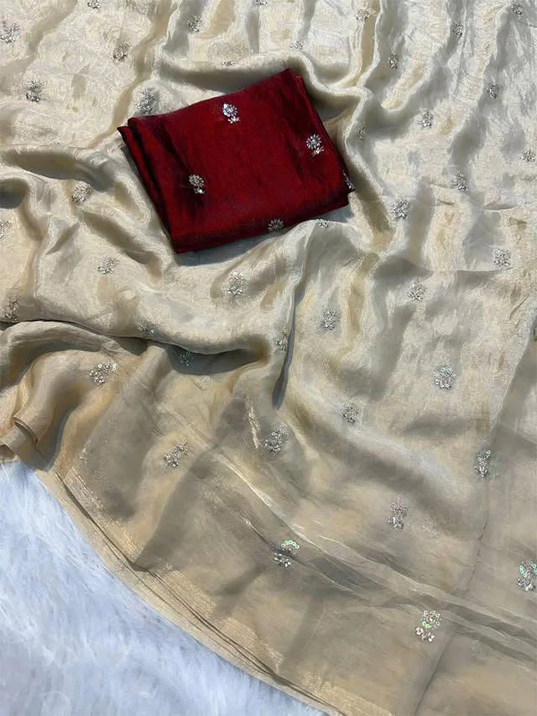 Elegant Cream Organza Satin Silk Saree Featuring Floral Butti Sequins Embroidery & Tassel Pallu - Image 2