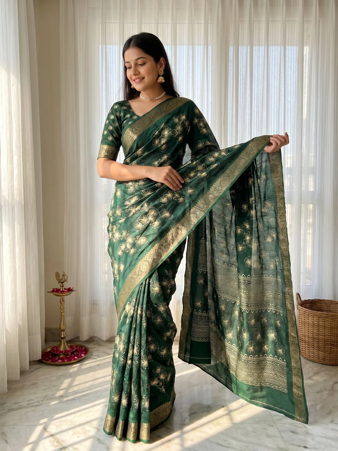 Elegant Green Dola Silk Saree with Digital Print and Zari Border