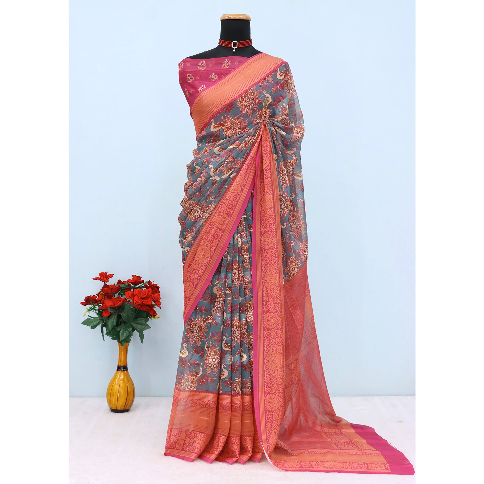 Elegant Grey & Pink Floral Digital Printed Georgette Saree Adorned With Subtle Zari Stripes - Image 3