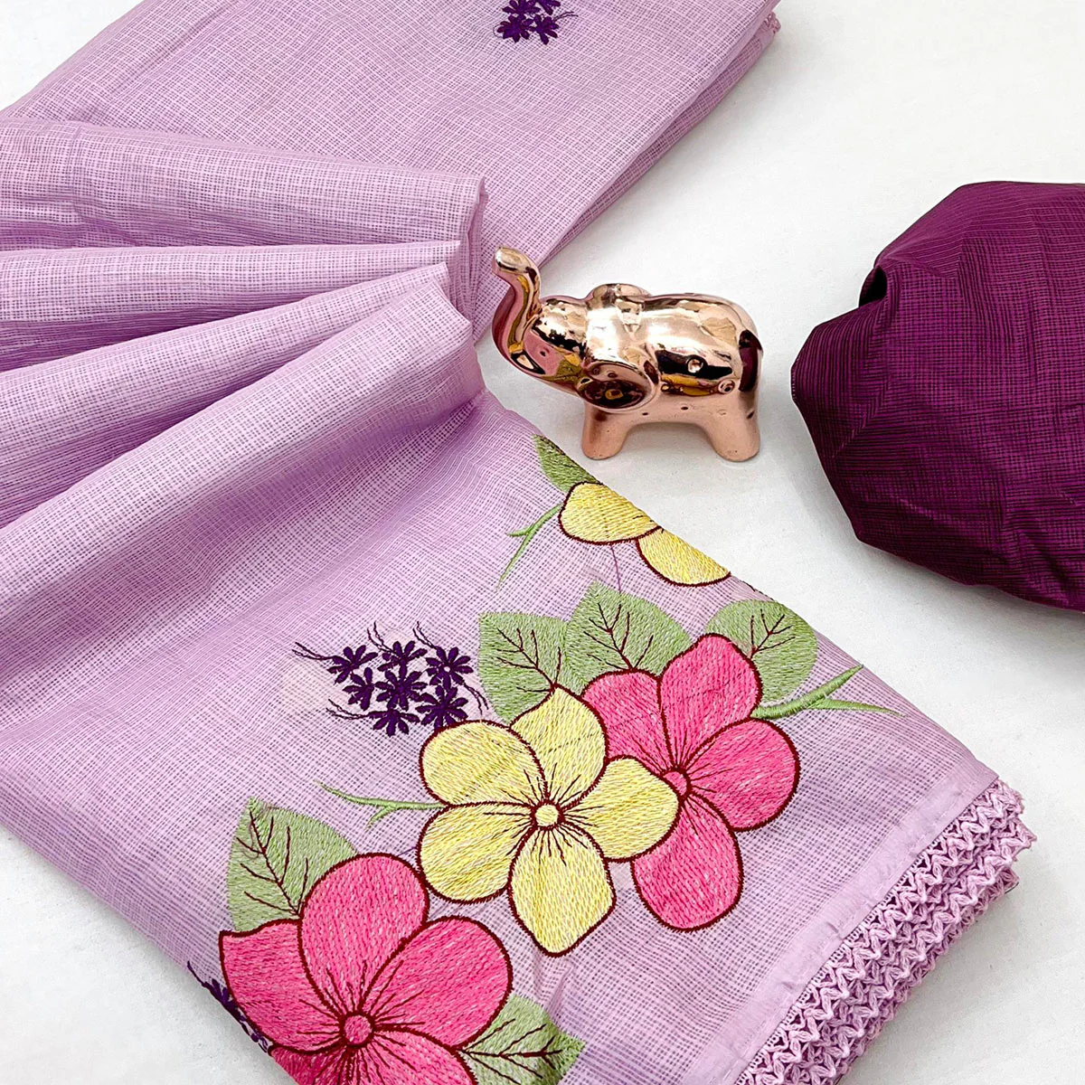 Elegant Lavender Kota Doria Saree with Detailed Floral Thread Work & Premium Crochet Lace Border - Image 2
