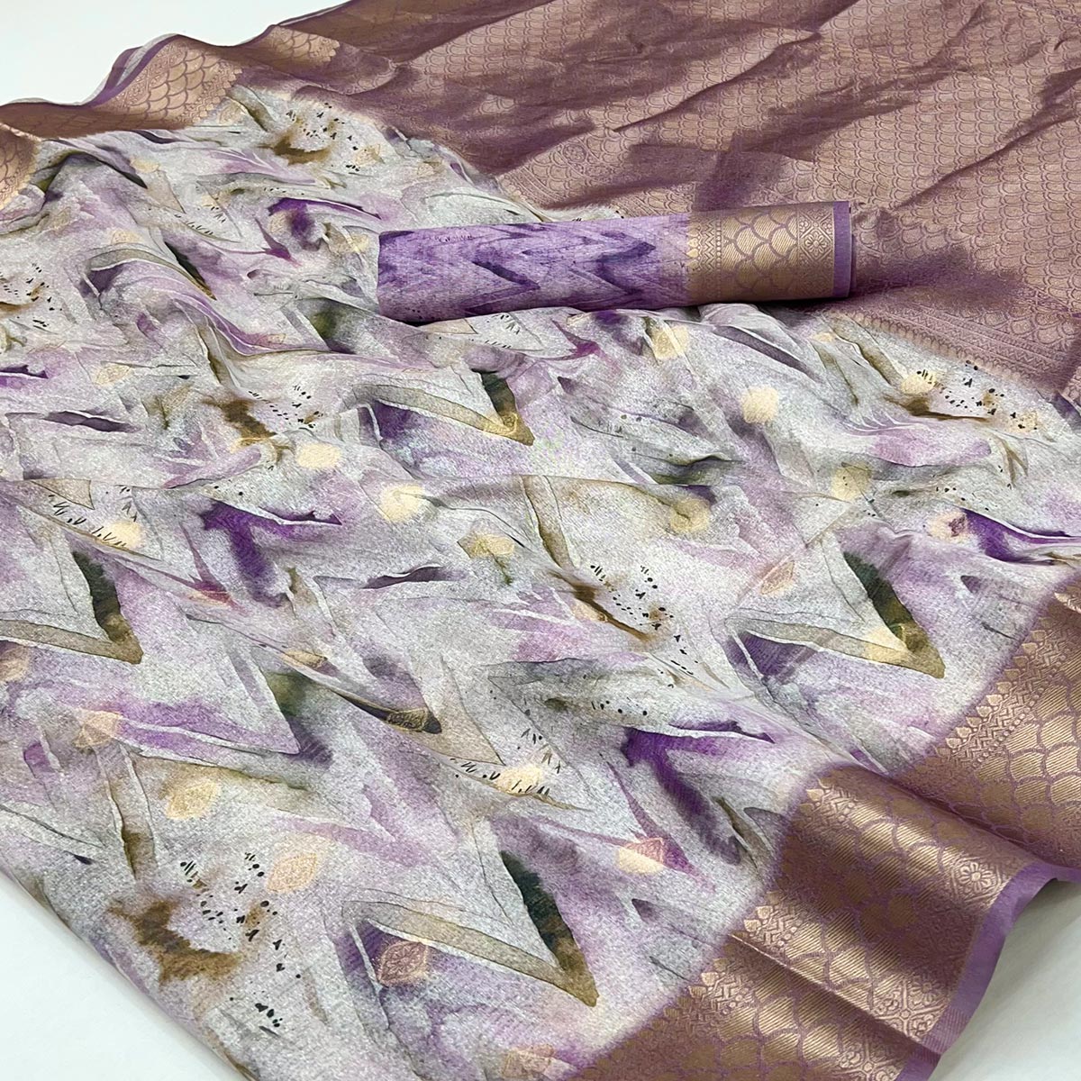 Elegant Lavender Silk Blend Saree With Zig-Zag Digital Print & Weaving Work - Image 2