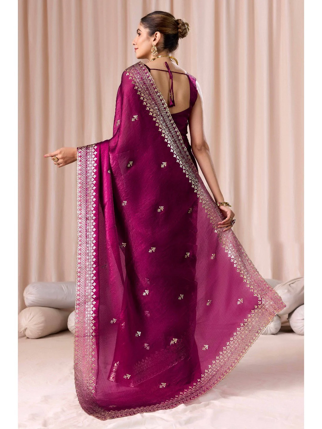 Elegant Magenta Organza Chiffon Silk Saree with Embroidered Border - Image 6
