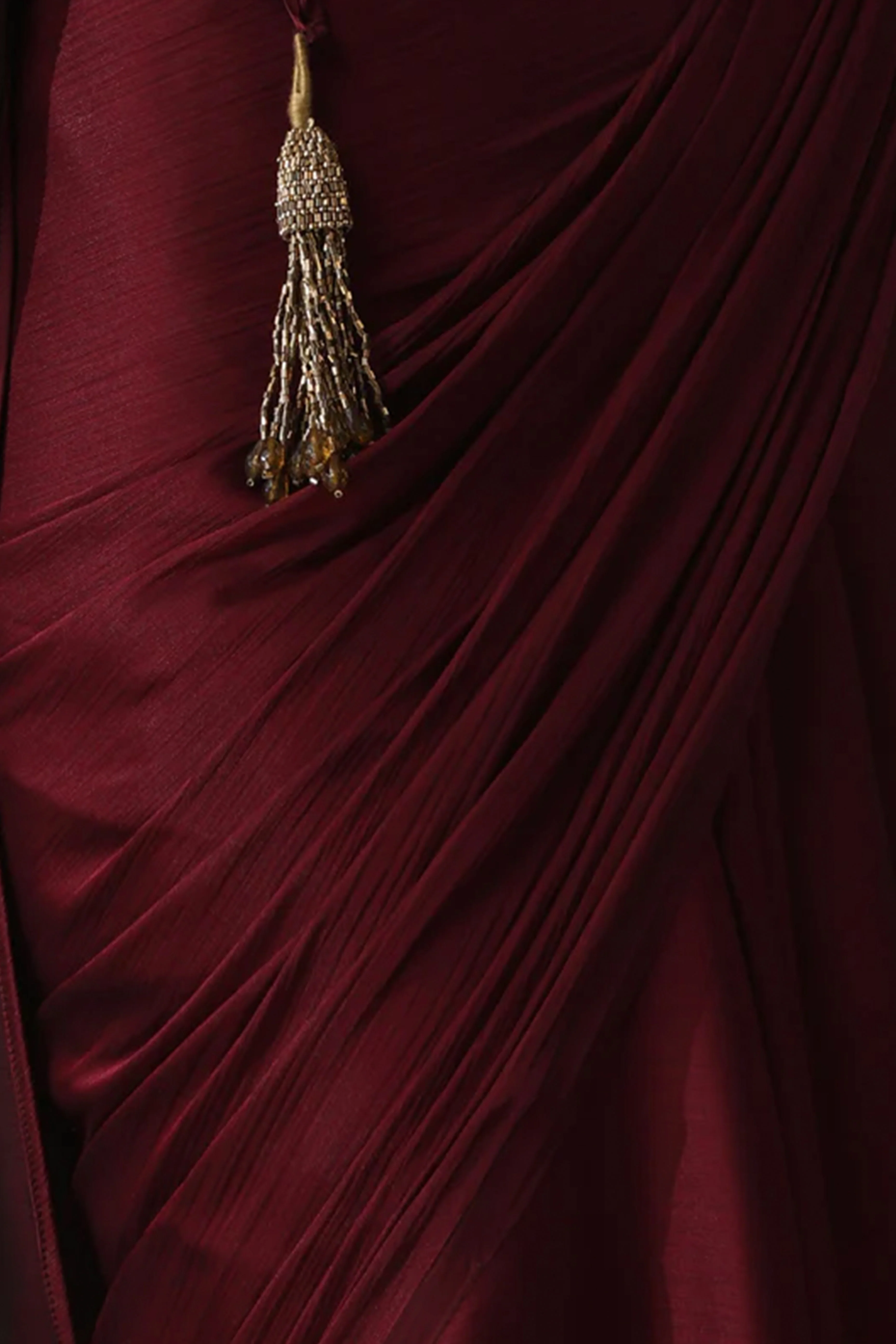 Elegant Maroon Solid Silk Blend Saree Crafted for Glamorous Party Wear - Image 8