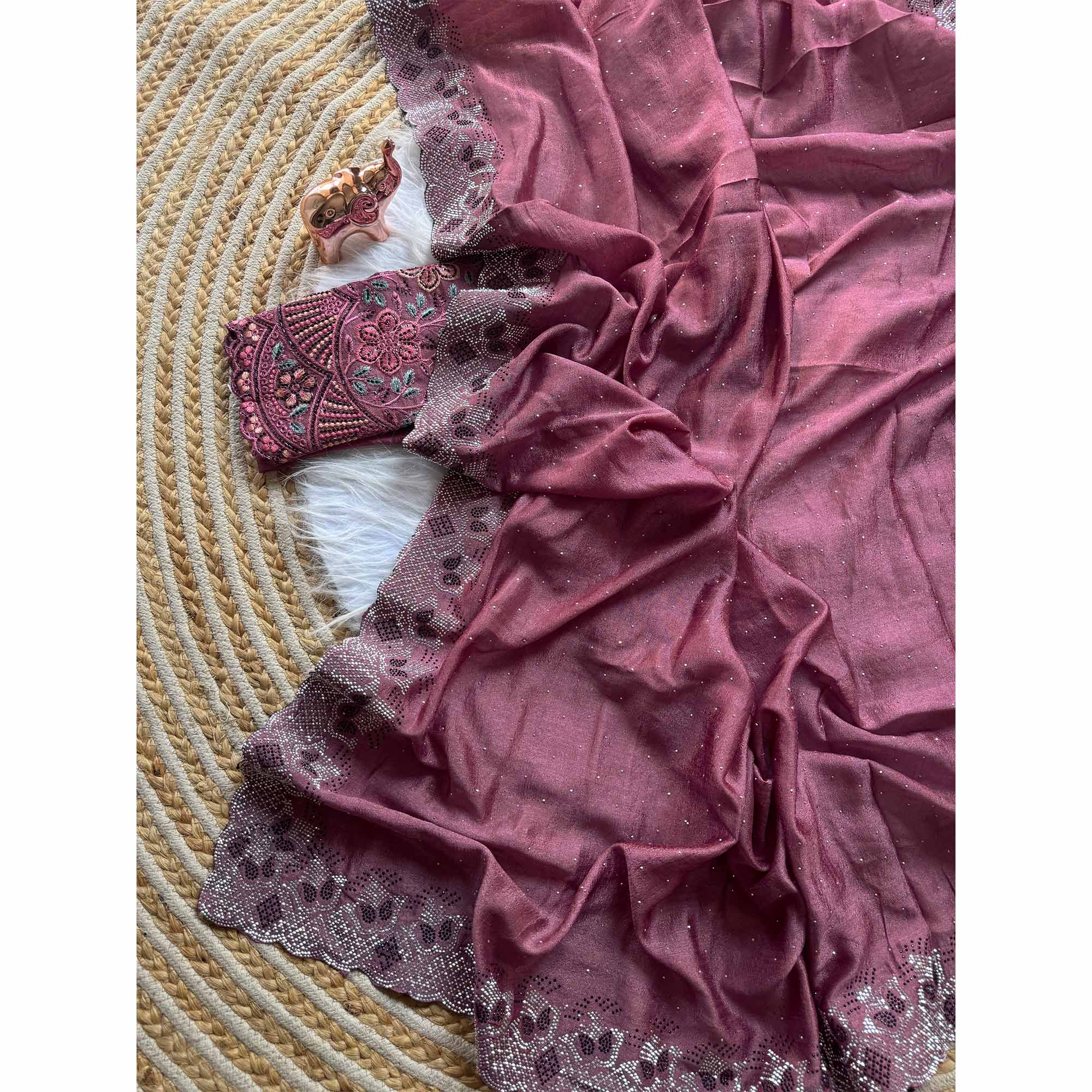 Elegant Mauve Vichitra Silk Saree Adorned with Sparkling Swarovski Work & Jarkan Border - Image 4