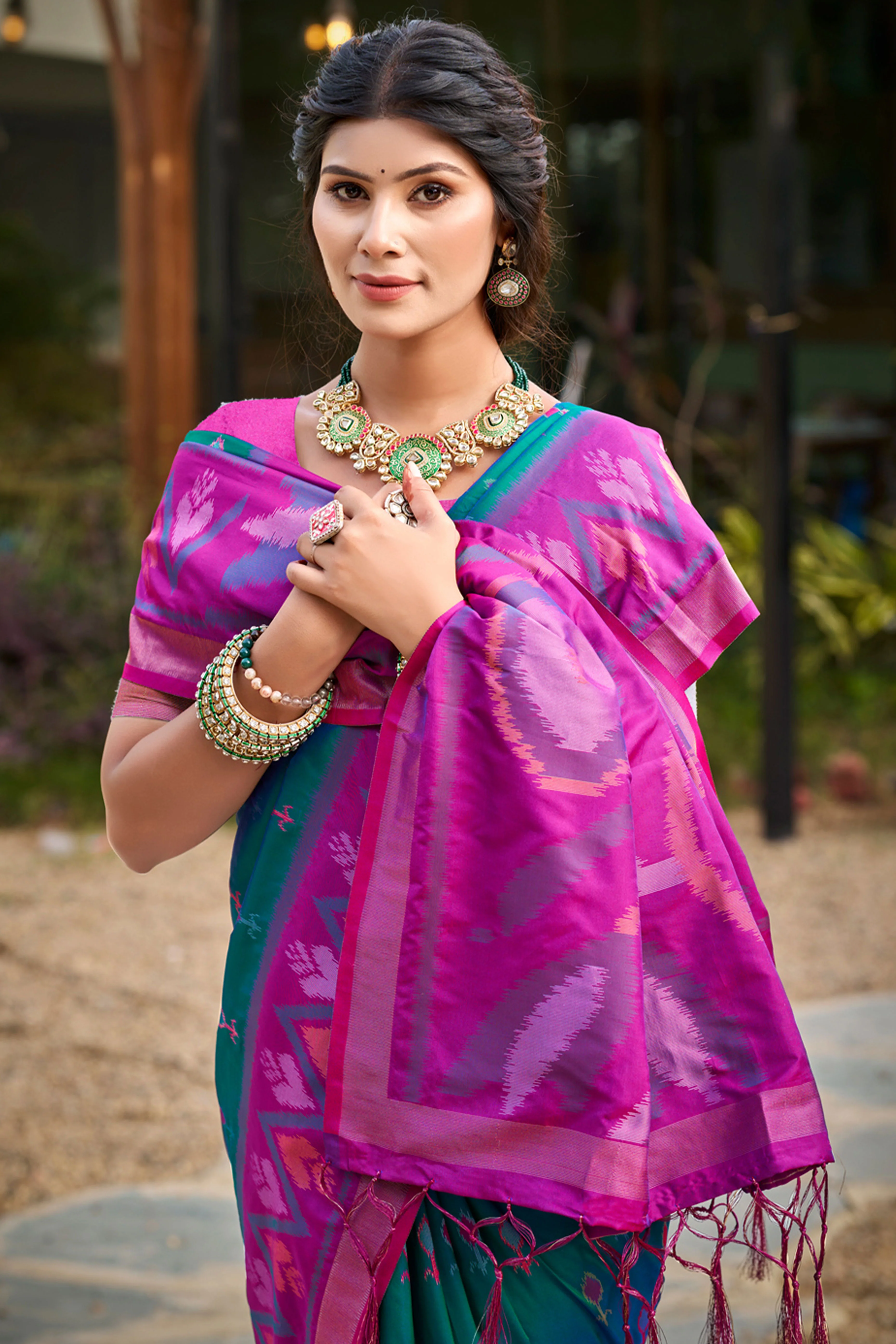 Elegant Morpich Blue Pochampally Ikkat Silk Blend Saree Featuring Intricate Weaving & Tassel Pallu - Image 3