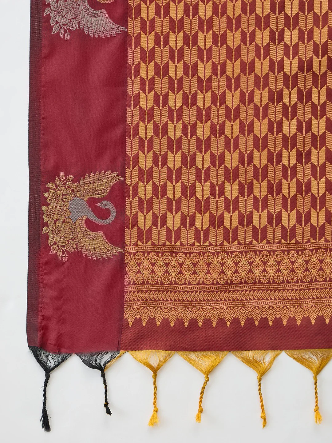 Elegant Orange Handloom Silk Saree with Maroon Border - Image 2