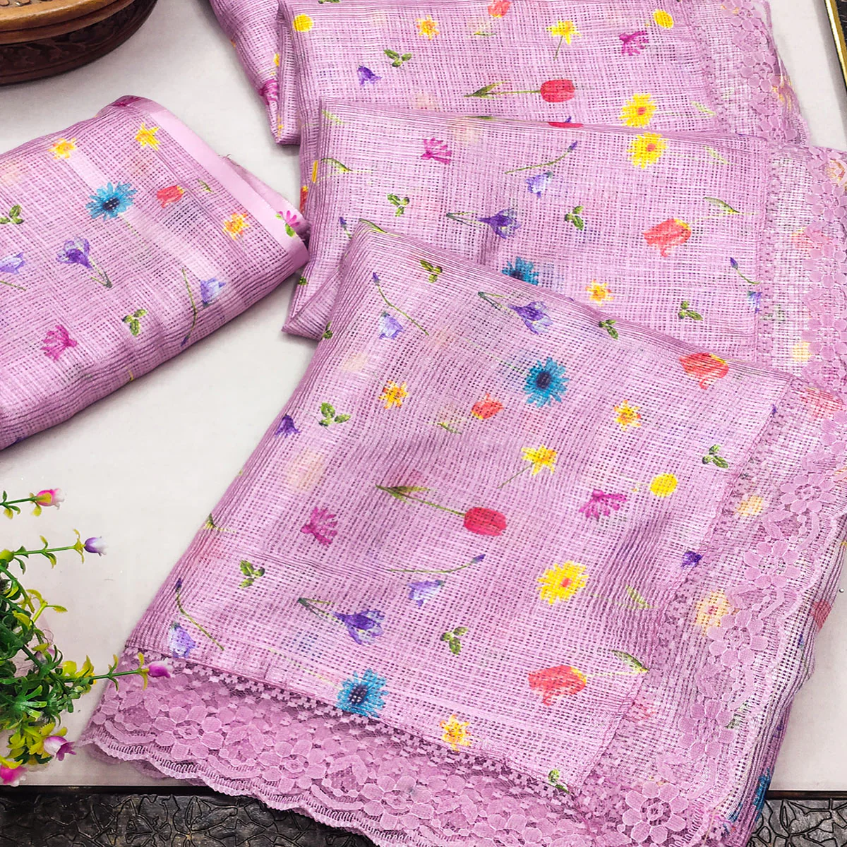 Elegant Pink Floral Kota Doria Saree with Delicate Lace Detailing - Image 2
