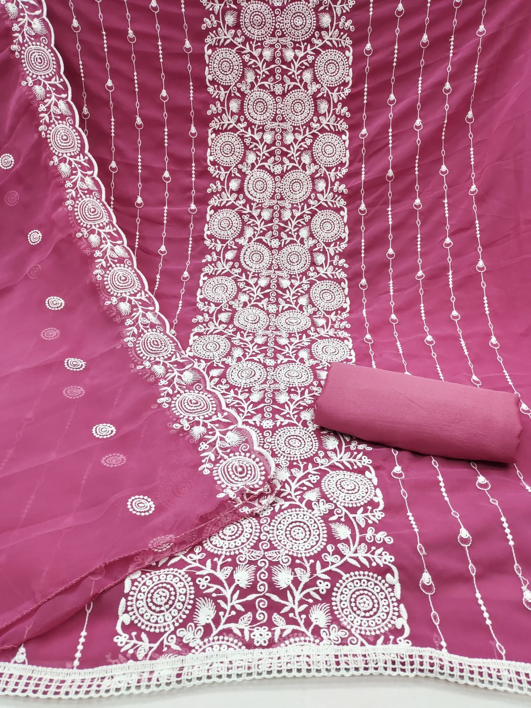 Elegant Pink Georgette Embroidered Unstitched Suit Material - Image 4