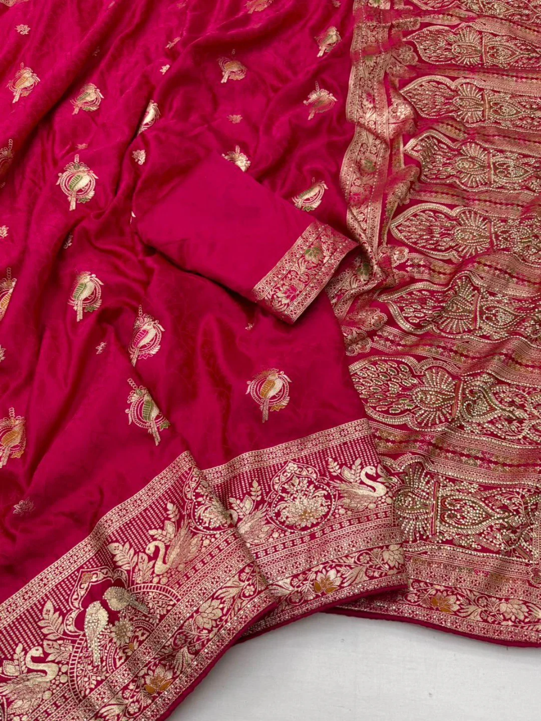 Elegant Pink Organza Satin Silk Saree with Zari Work - Image 3