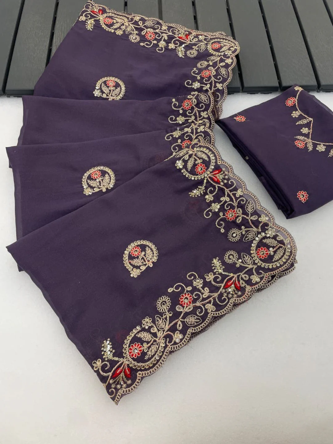 Elegant Purple Floral Cording Embroidered Georgette Saree Highlighted With Shimmering Sequins - Image 3