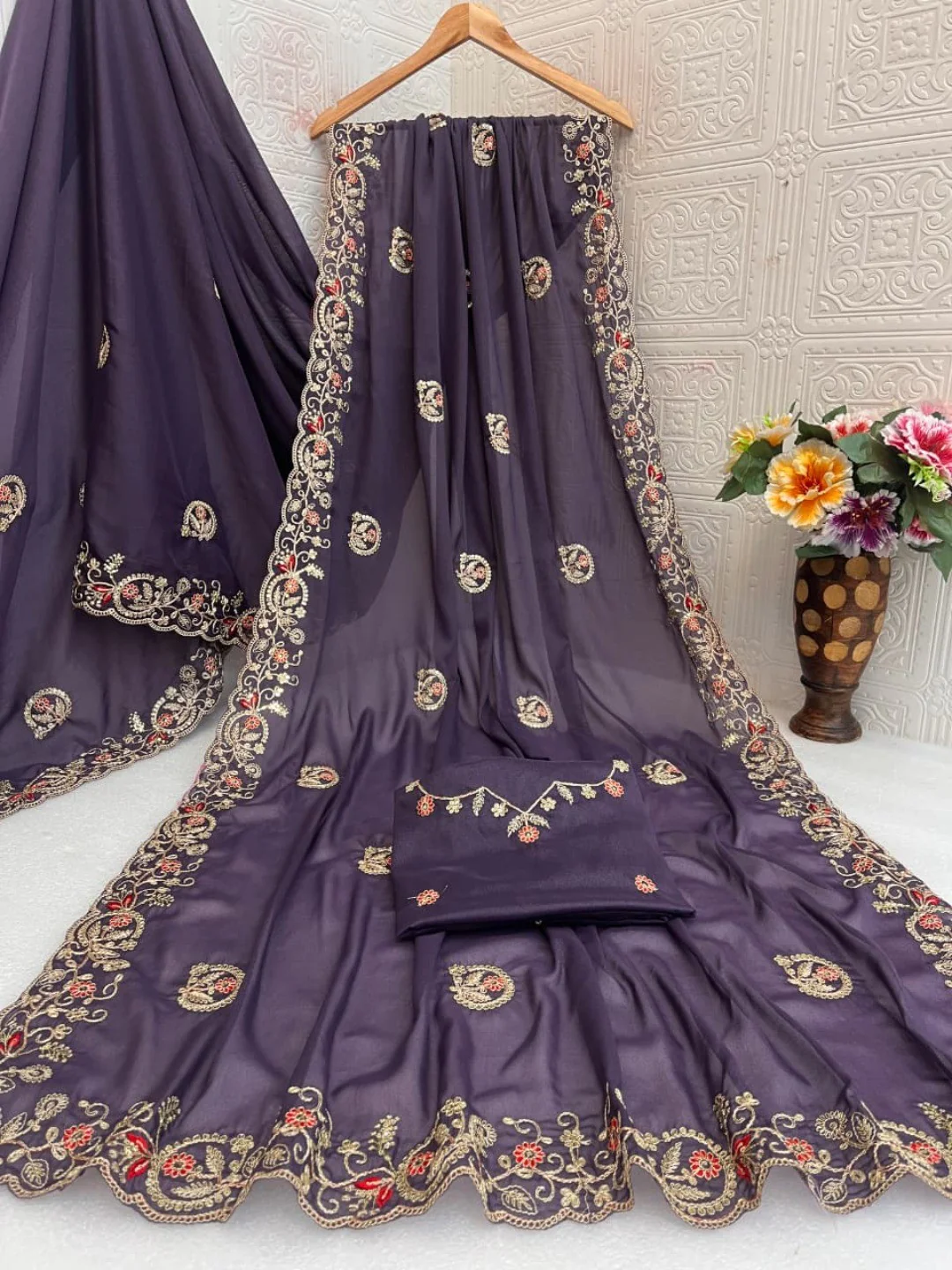 Elegant Purple Floral Cording Embroidered Georgette Saree Highlighted With Shimmering Sequins - Image 5