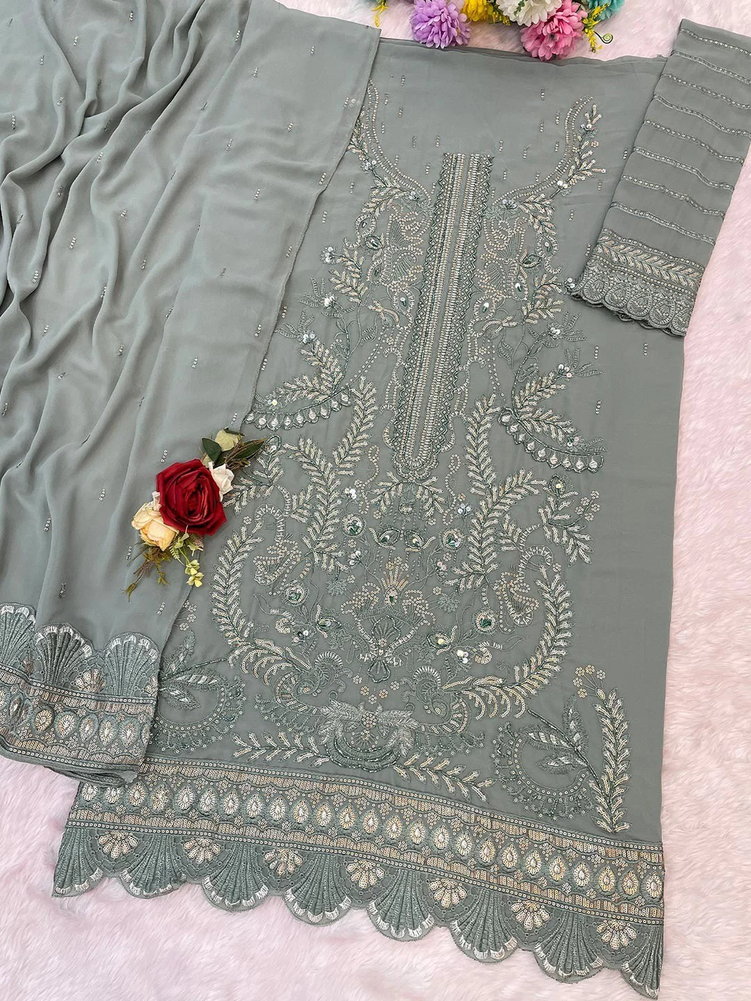 Elegant Sage Green Embroidered Georgette Semi-Stitched Pakistani Salwar Suit - Image 4