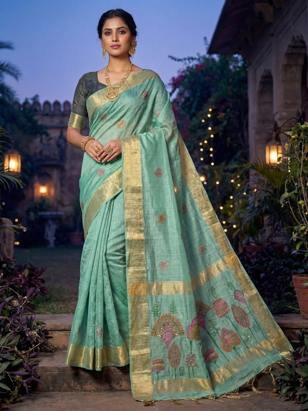 Elegant Sea Green Chanderi Silk Jamdani Woven Saree with Golden Border