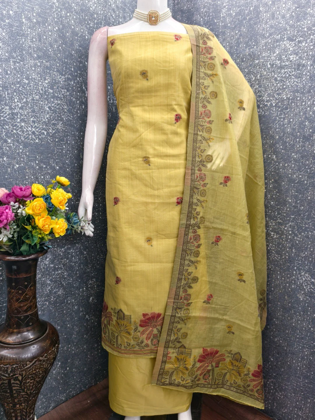 Elegant Yellow Chanderi Silk Jamdani Unstitched Dress Material - Image 3