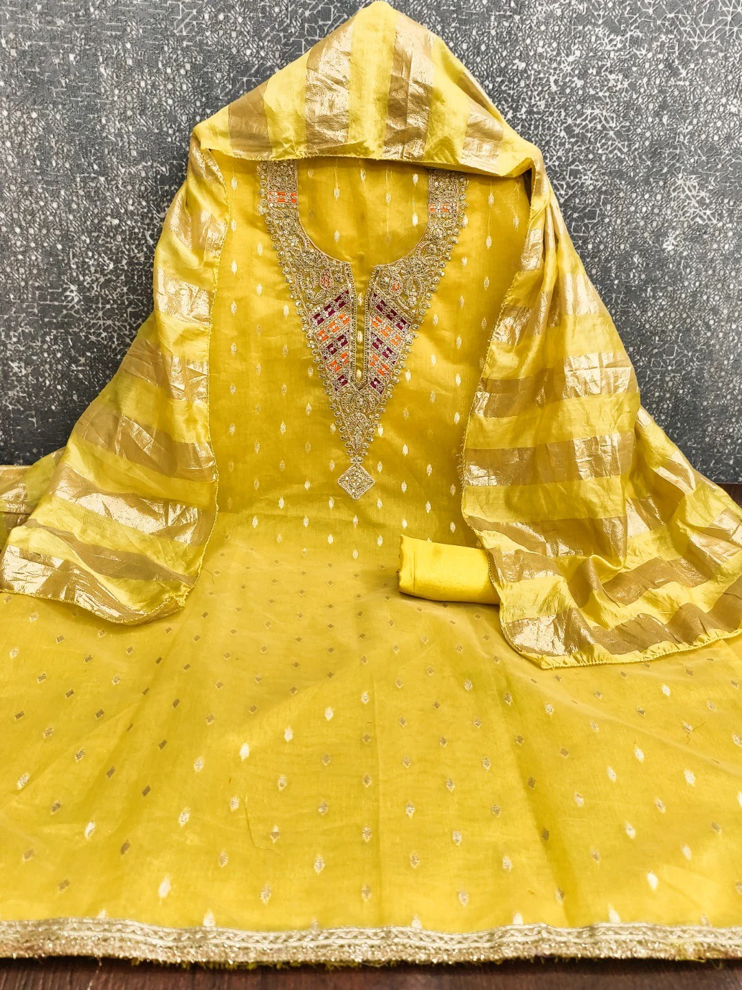 Elegant Yellow Jacquard Dress Material with Striped Dupatta - Image 2