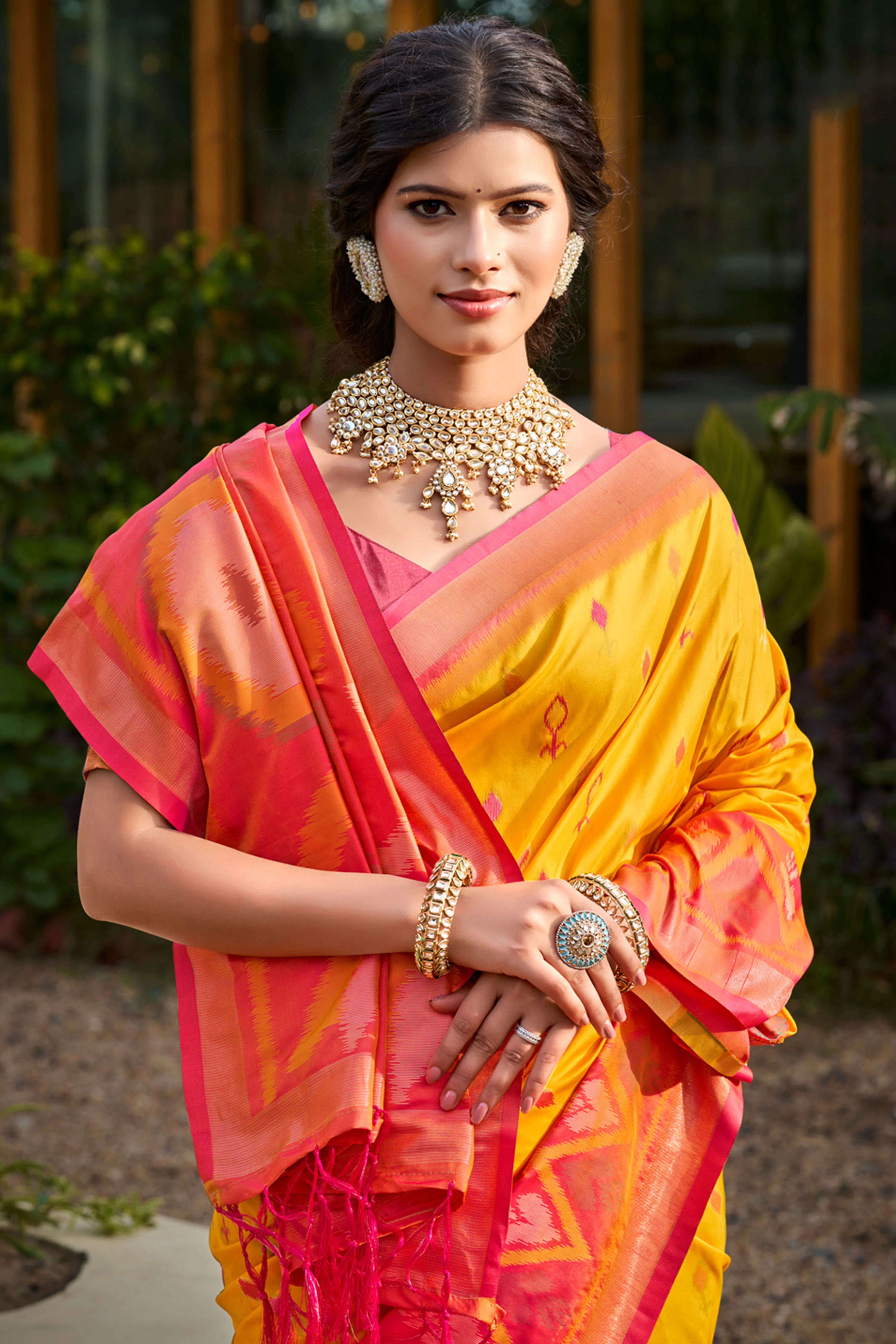 Elegant Yellow Pochampally Ikkat Silk Blend Saree Featuring Intricate Weaving & Tassel Pallu - Image 3