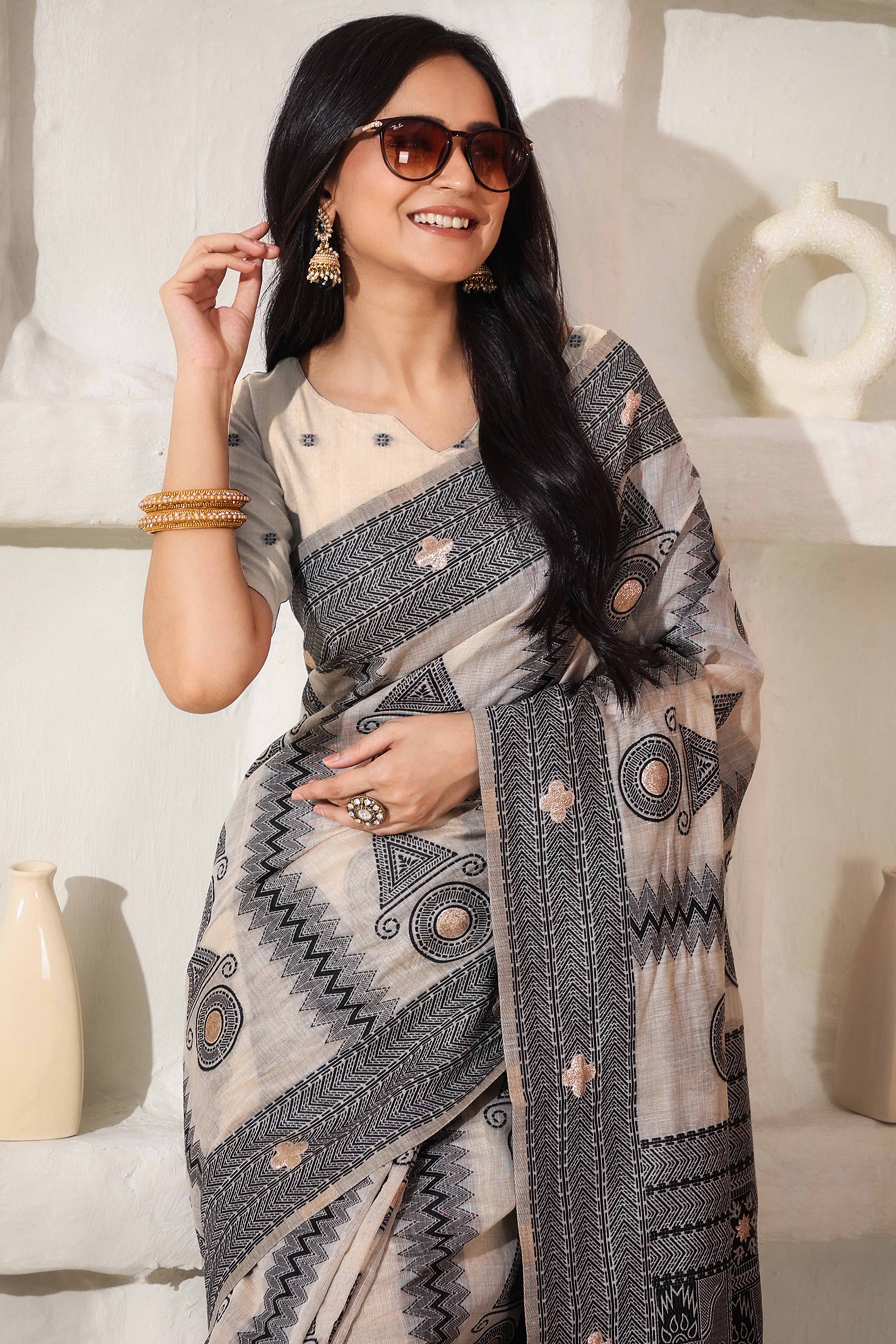 Elegant Zari Weaving Work On Cream & Black Linen Cotton Saree With Tassel Finish - Image 6