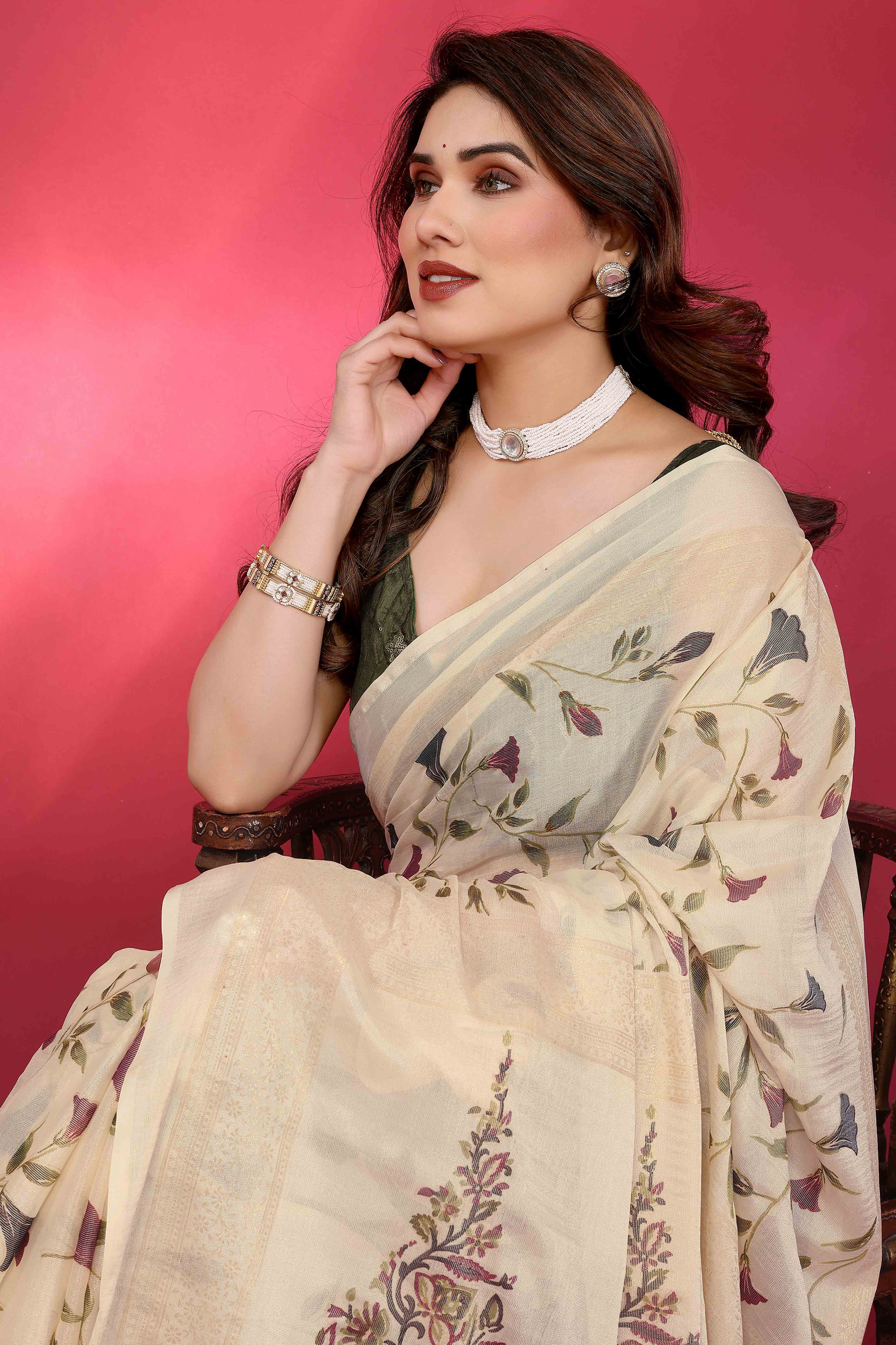 Ethereal Cream Brasso Chiffon Saree with Delicate Floral Foil Print - Image 5