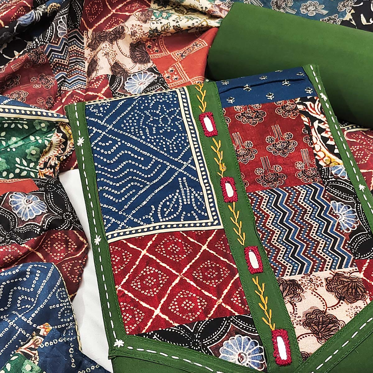 Ethnic Green Solid With Printed Pure Cotton Dress Material With Neck Embroidery Work - Image 2
