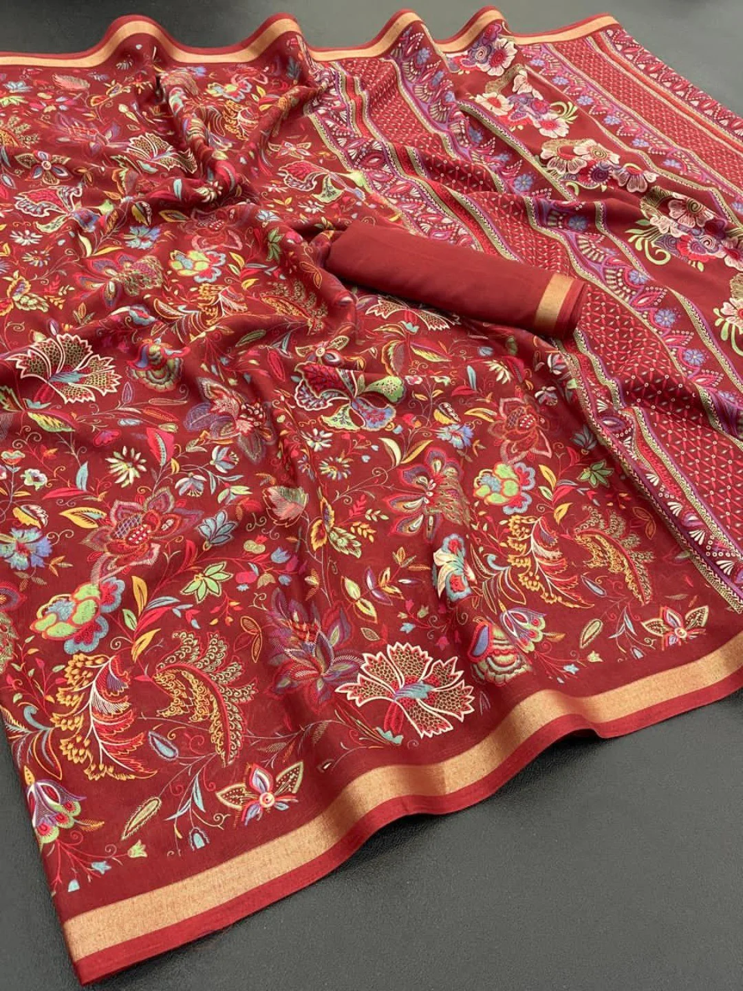 Ethnic Maroon Chanderi Silk Saree with Detailed Floral Pattern - Image 2