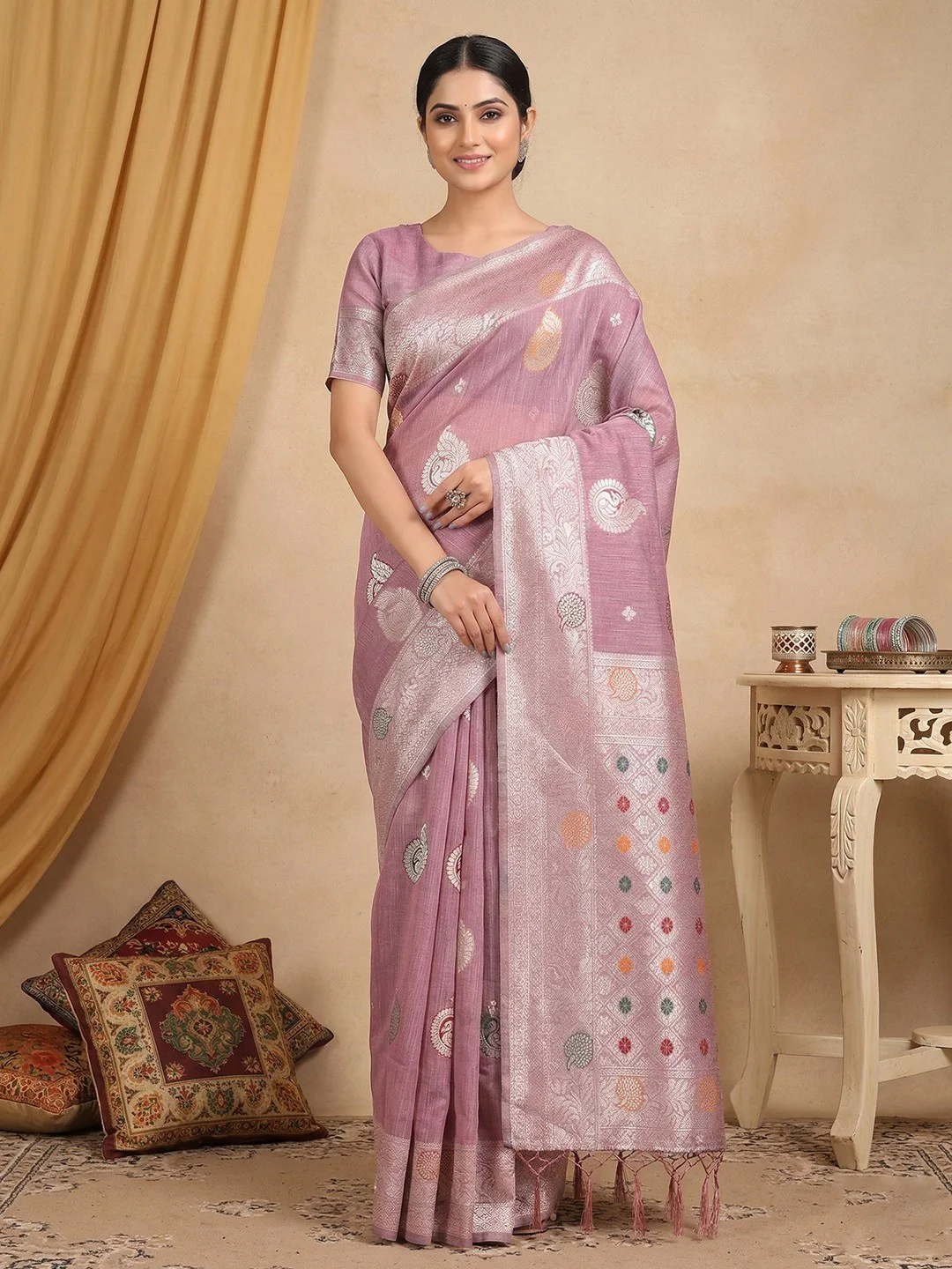 Ethnic Purple Silk Blend Saree with Stylish Woven Pattern Work
