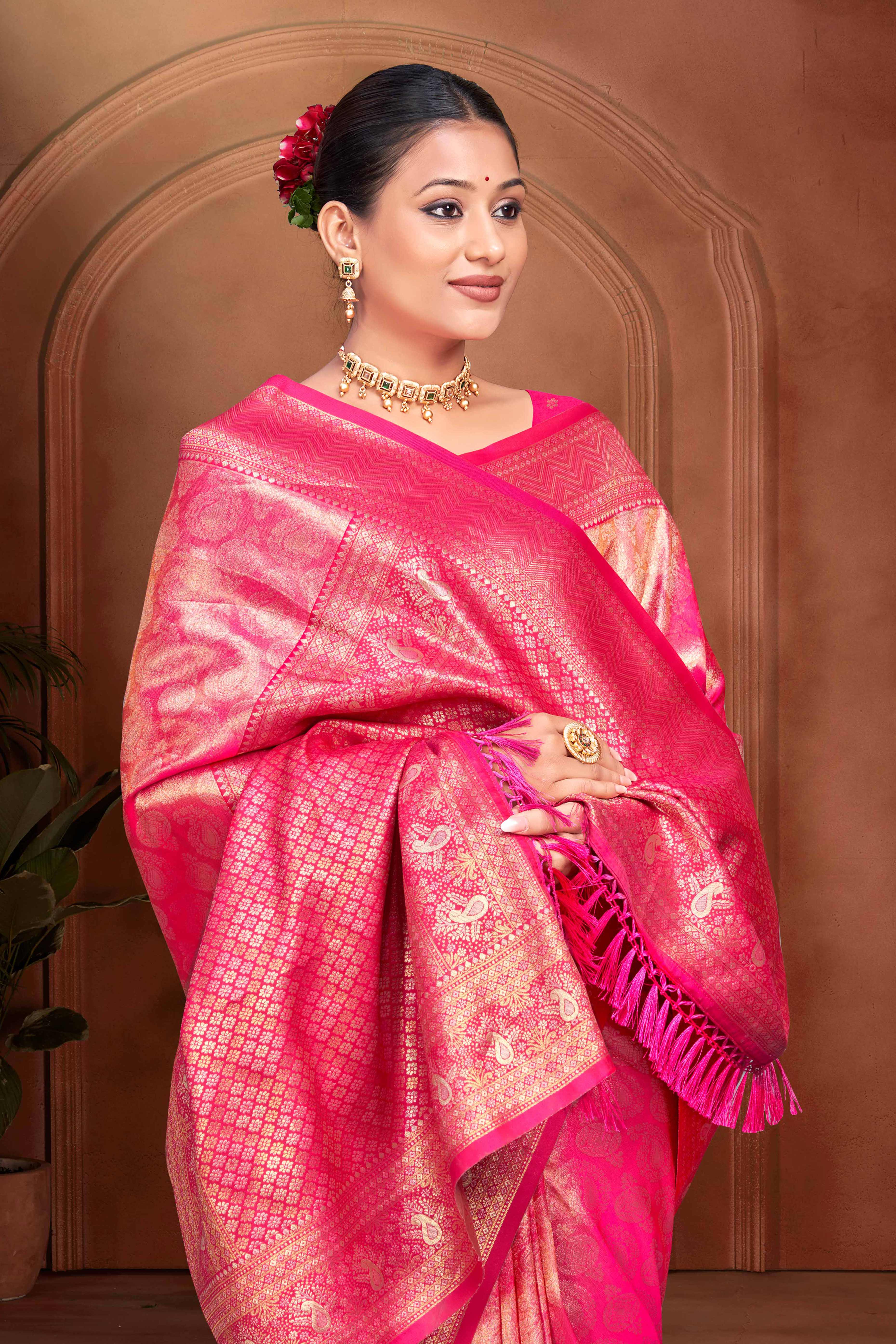 Exclusive Rani Pink Paisley & Floral Pattern Weaving Kanjivaram Silk Saree With Tassel Pallu - Image 3