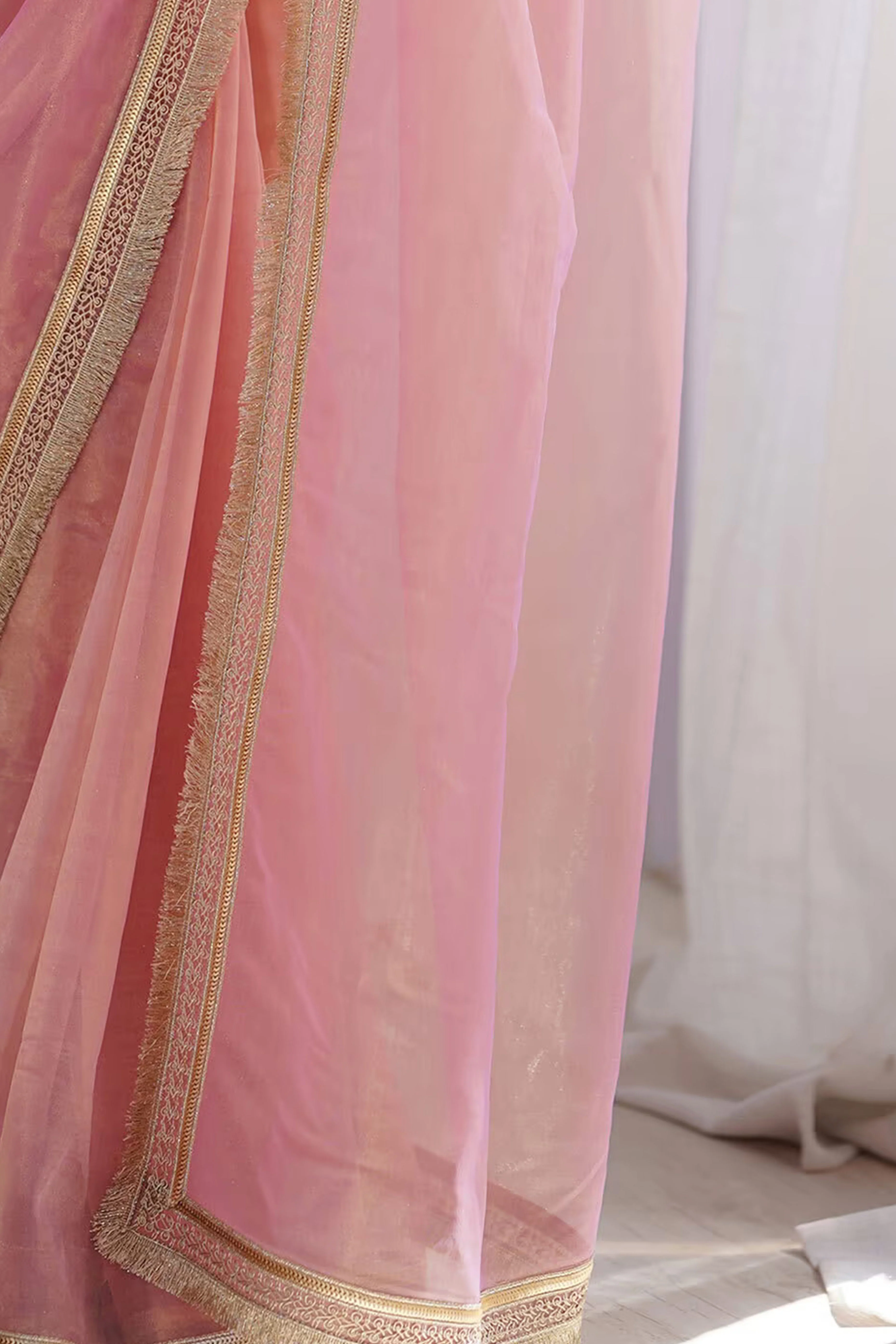 Feminine Rose Pink Solid Net Saree with Sophisticated Lace Border Work - Image 6