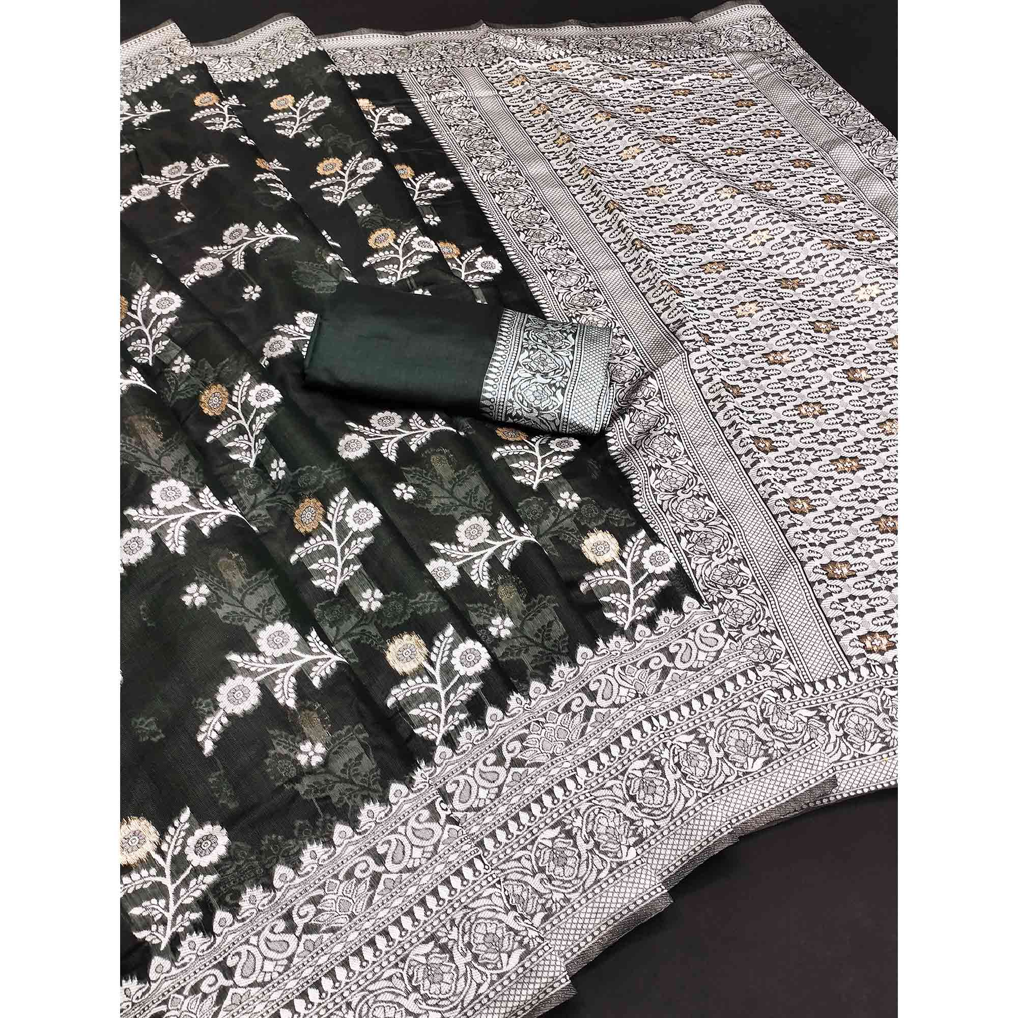 Festive Wear Deep Emerald Green Banarasi Silk Saree with Floral Zari Work - Image 3