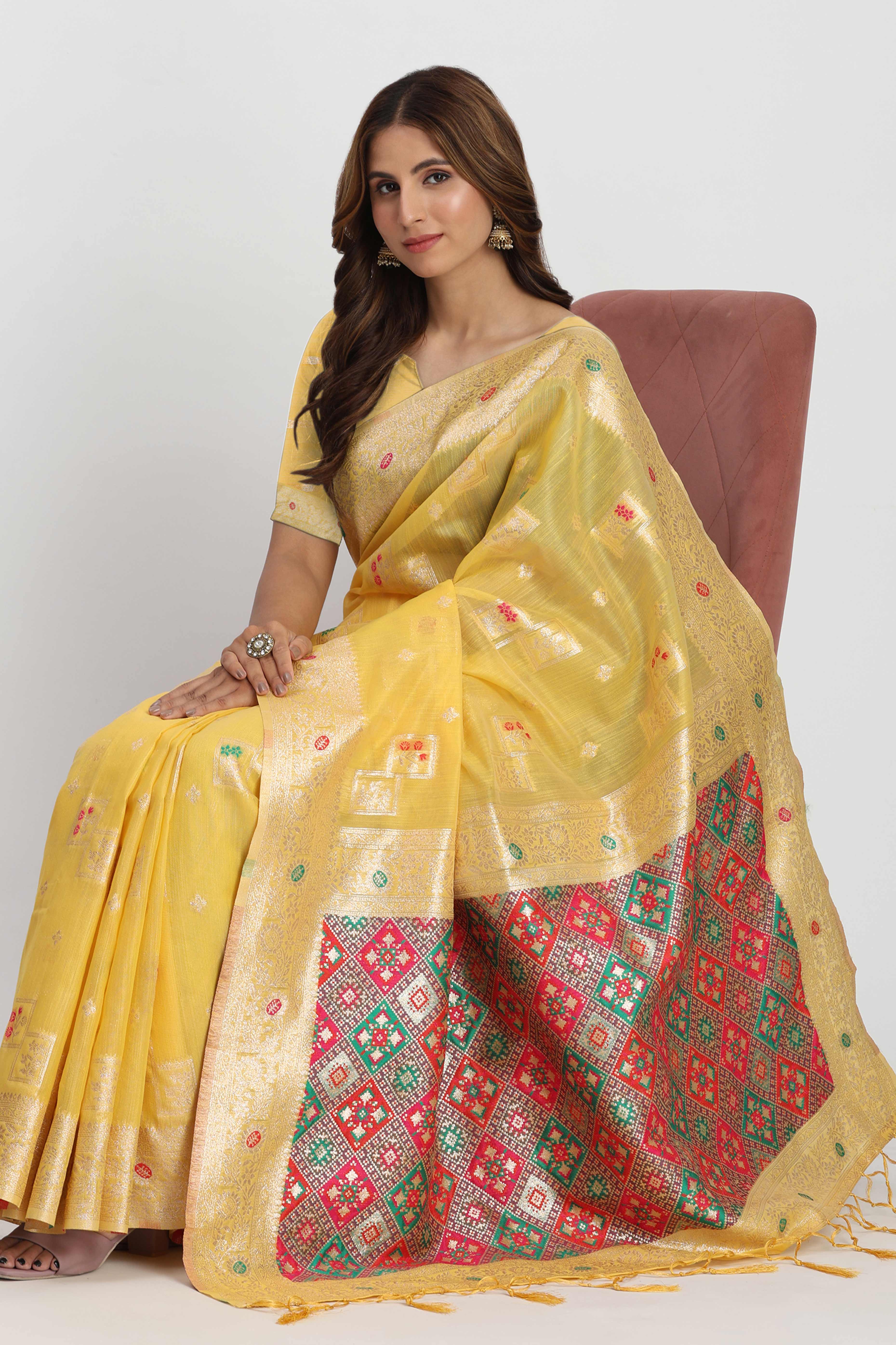 Floral Zari Weaving Brings Regal Beauty To This Yellow Linen Cotton Saree With Tassel Accents - Image 6