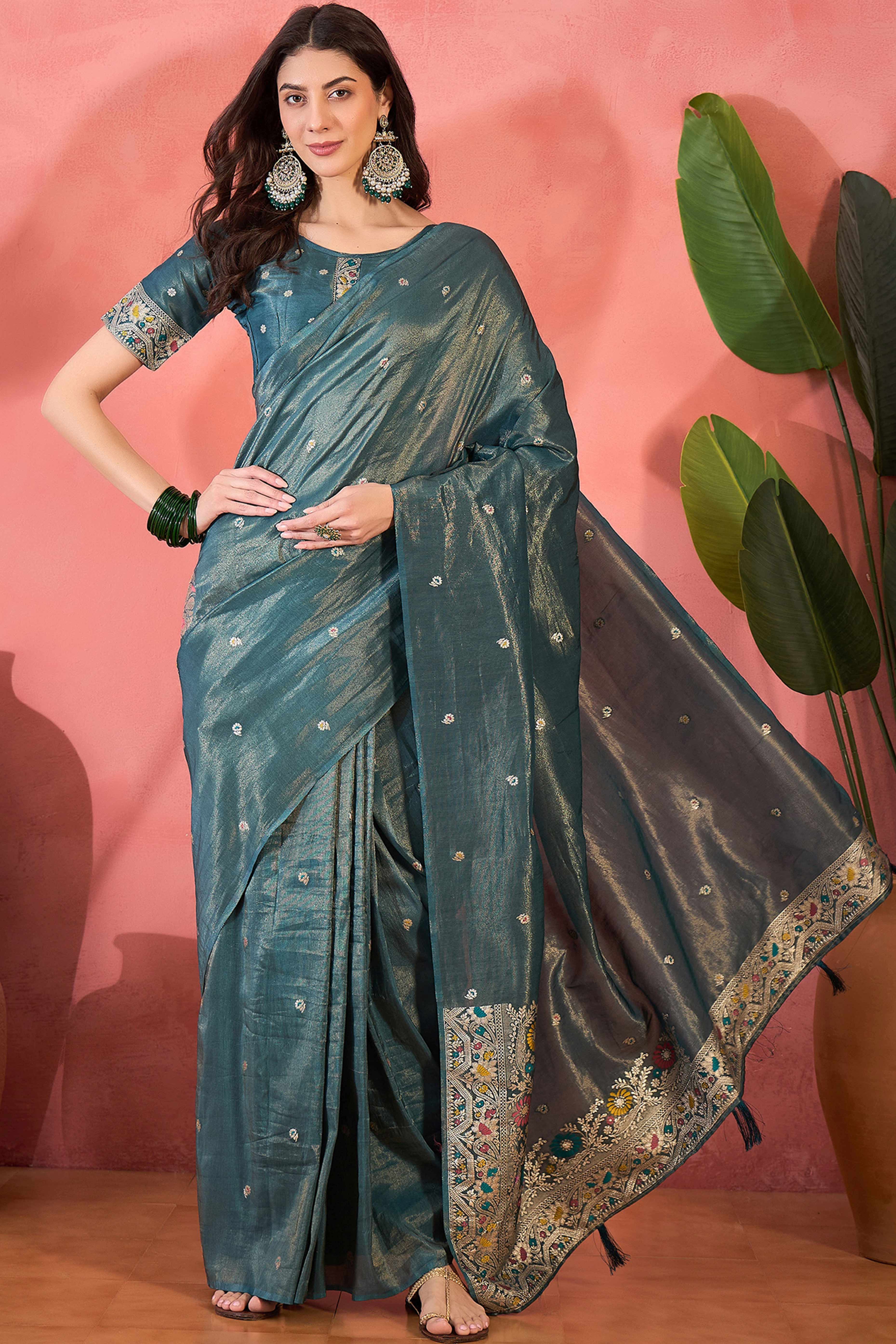 Floral Zari Woven Teal Blue Saree In Shimmer Finish With Elegant Tassel Pallu - Image 3