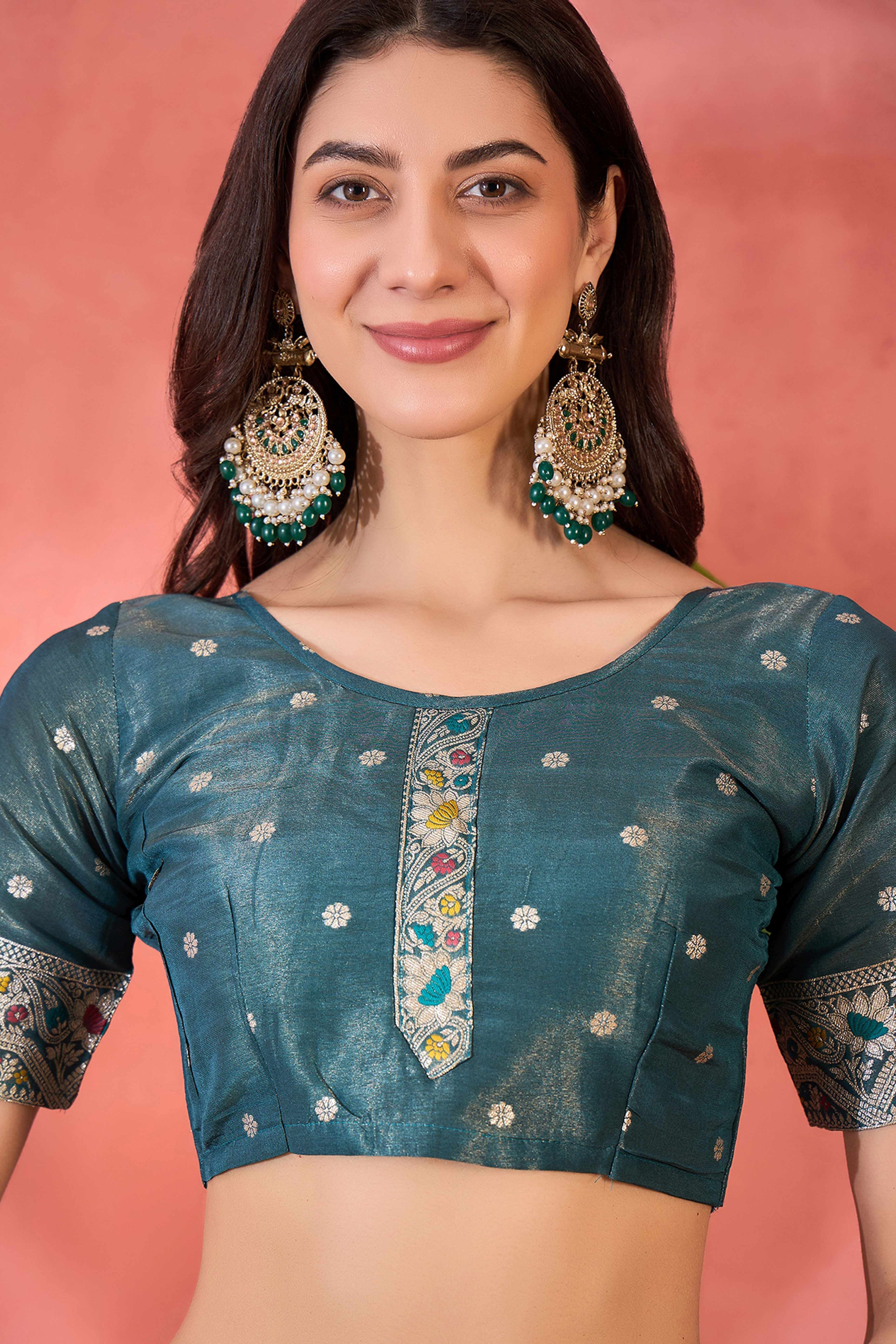 Floral Zari Woven Teal Blue Saree In Shimmer Finish With Elegant Tassel Pallu - Image 7