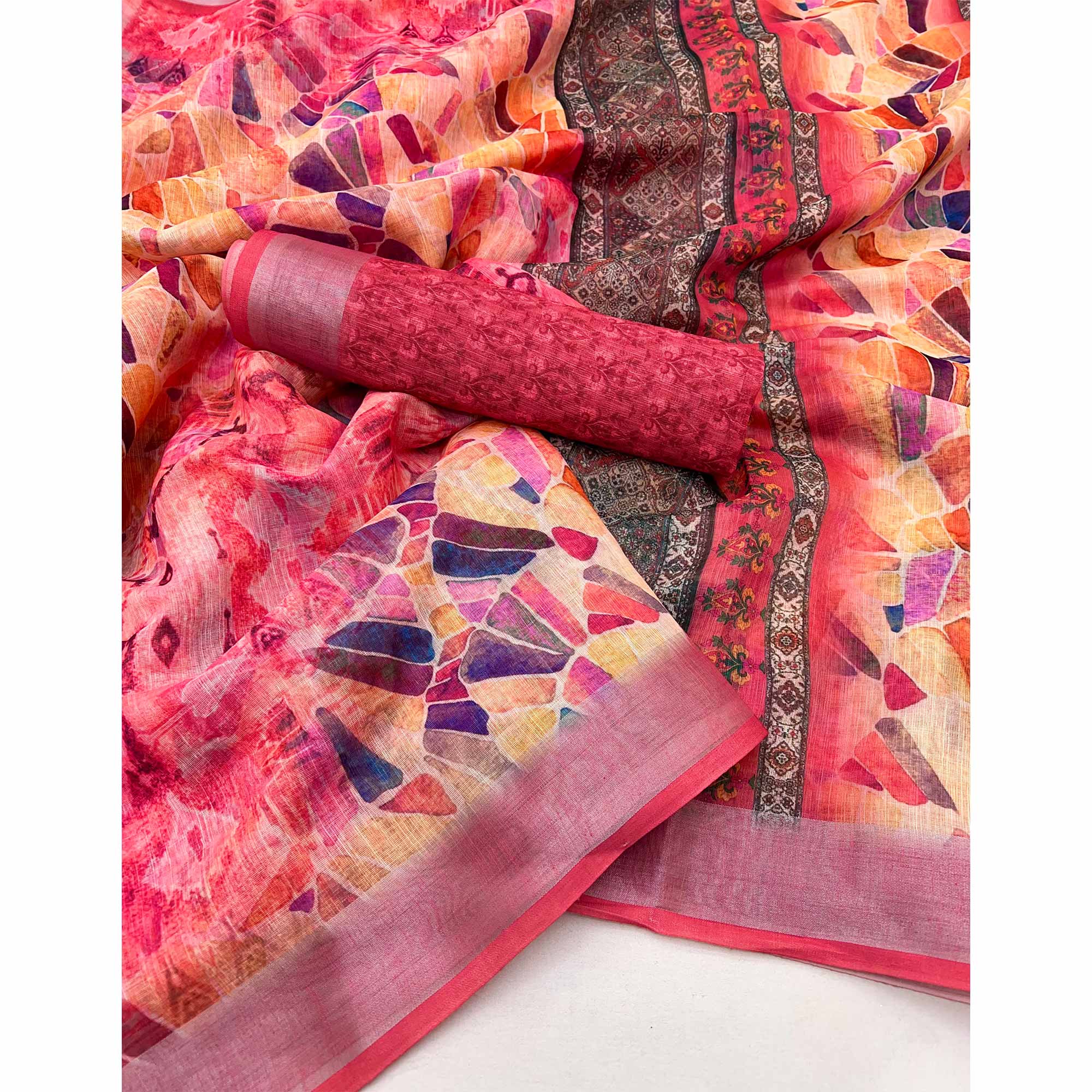 Gajari Pink Digital Printed Linen Saree With Woven Border - Image 3