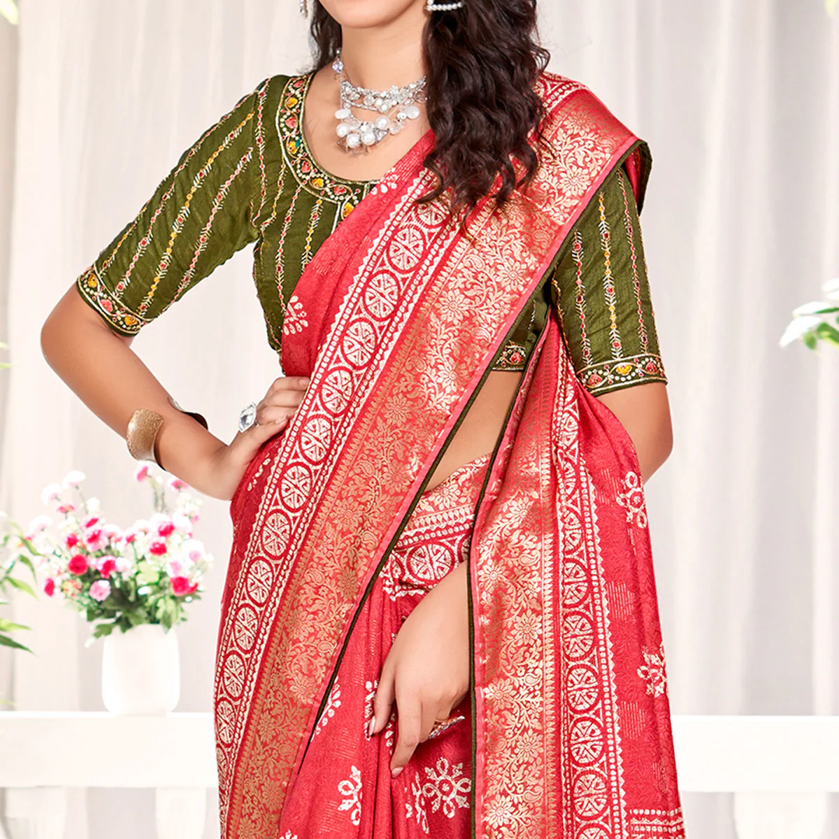 Gajri Pink Floral Printed Dola Silk Saree - Image 2