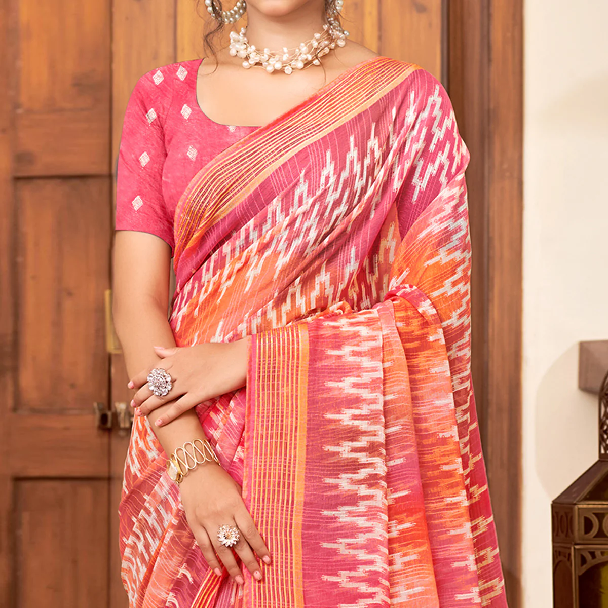 Gajri Pink Ikkat Printed Chiffon Saree - Image 2