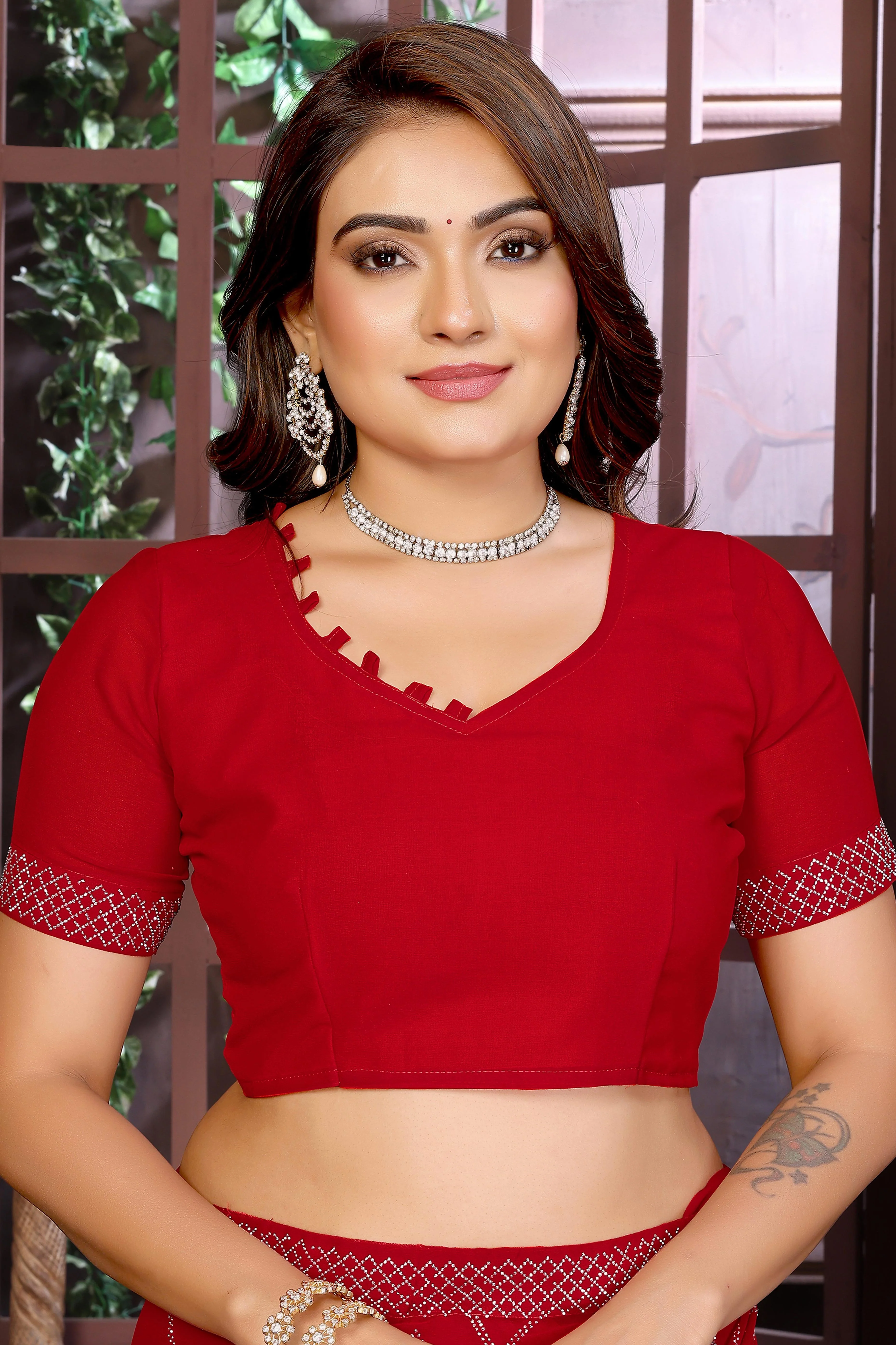 Glamorous Red Zig Zag Design Swarovski Crystal Work Georgette Saree - Image 7