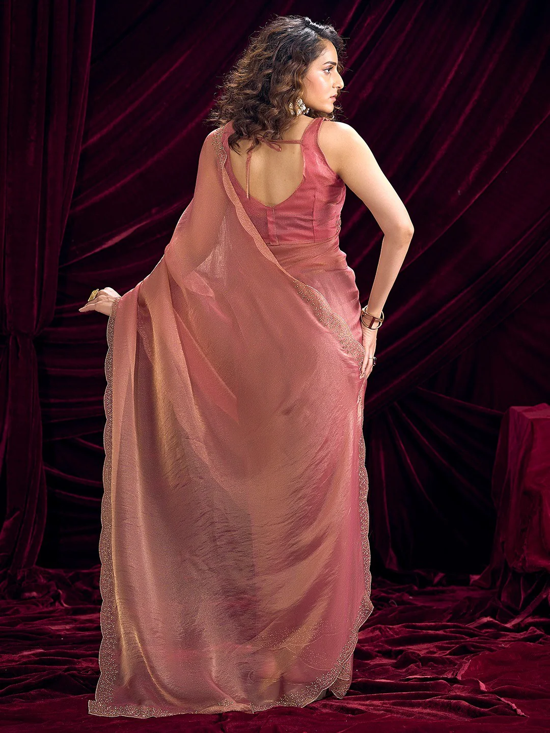 Glamorous Salmon Pink Two Tone Satin Silk Saree Adorned With Beads & Stones Embellishment - Image 3