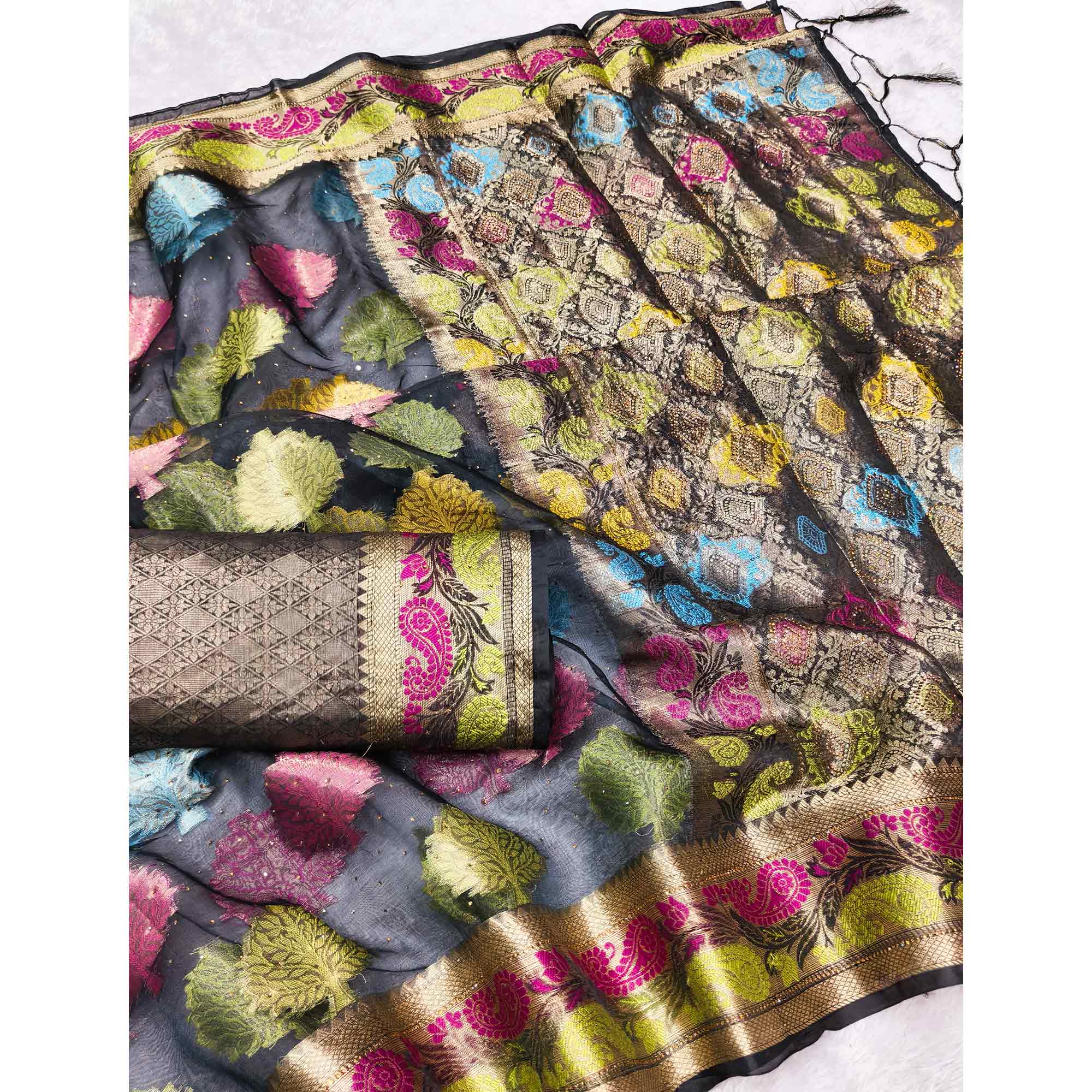 Graceful Blue Banarasi Silk Saree Enhanced With Tree Motif Zari Weaving & Stone Work - Image 3