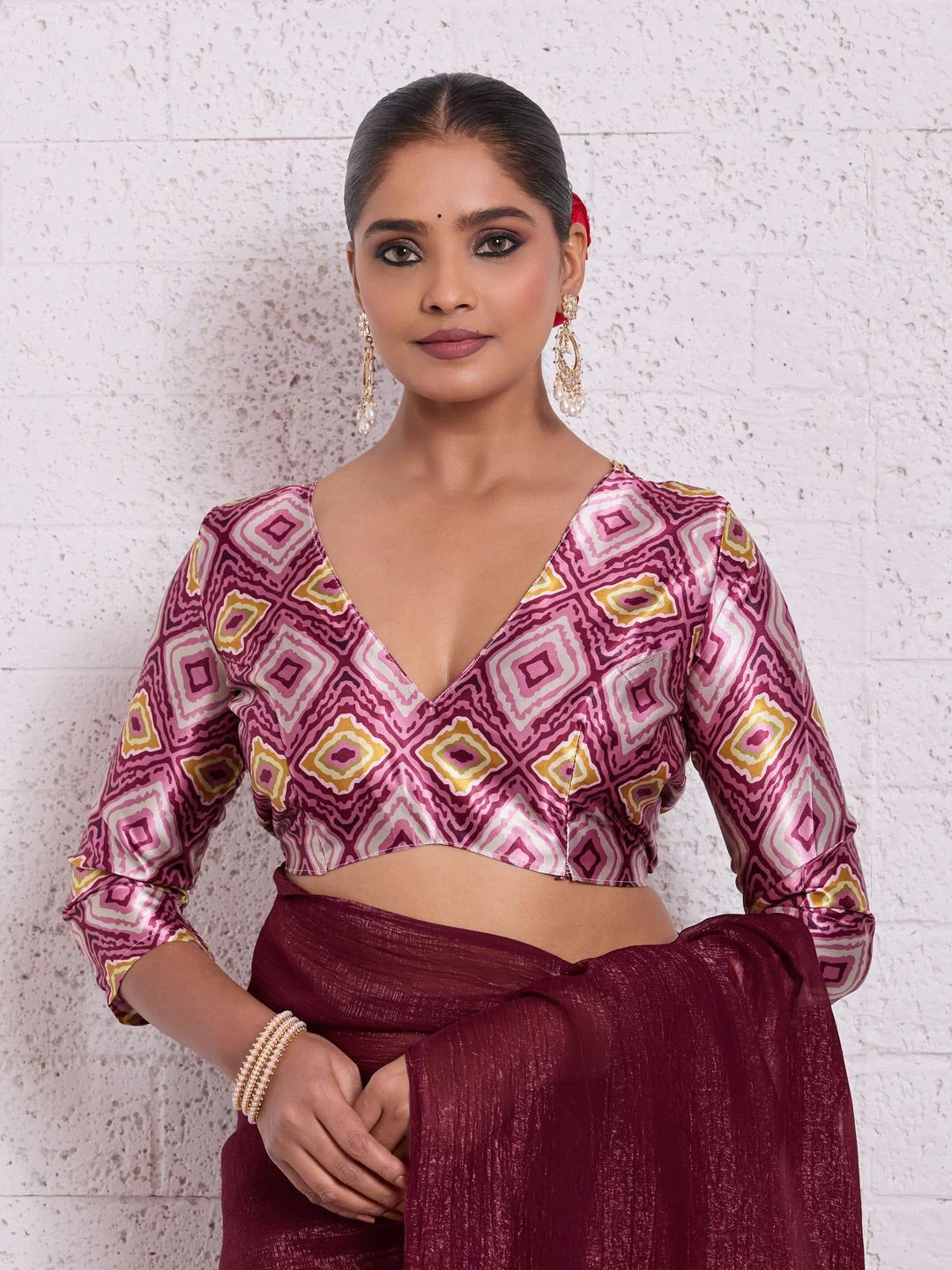 Graceful Dark Maroon Solid Pure Crunchy Saree Accented With Fine Tassel Pallu - Image 2