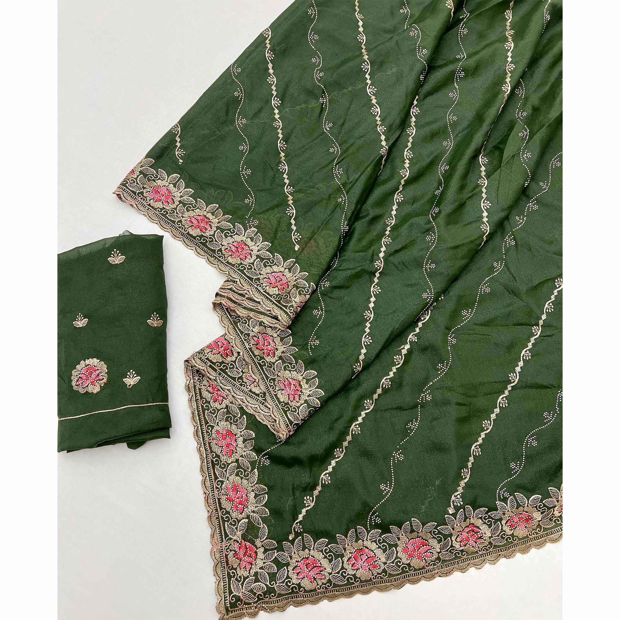 Graceful Green Floral Thread & Zari Embroidered Georgette Saree - Image 3