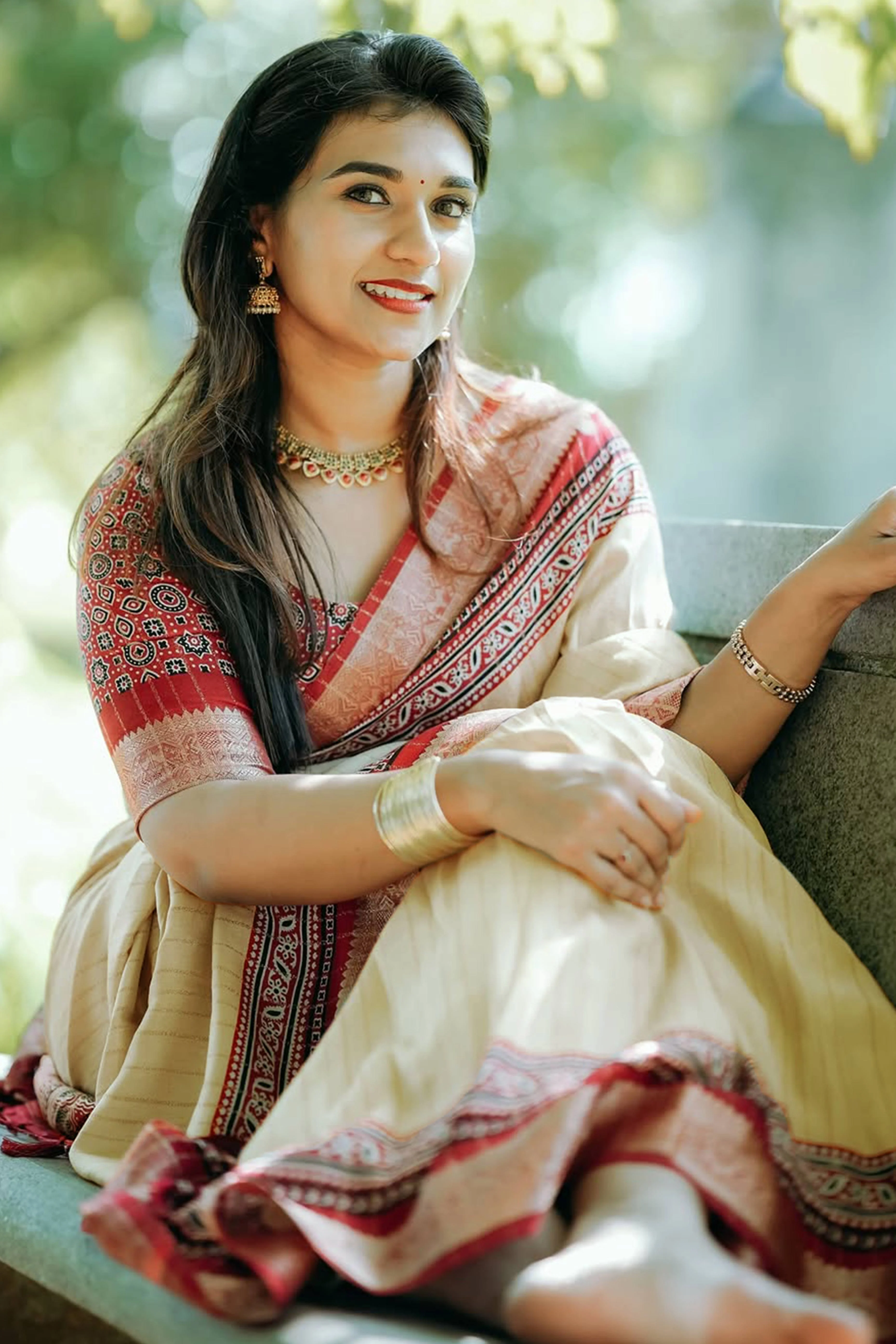 Graceful Light Chikoo Dola Silk Saree Featuring Striped Weave & Floral Border - Image 5